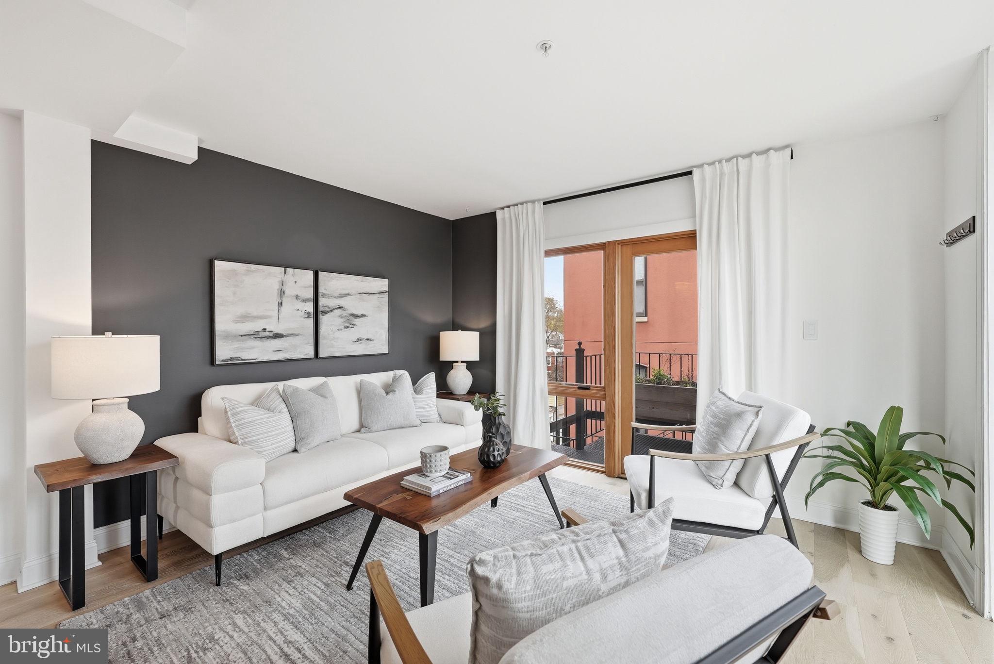MOUNT PLEASANT - Residential