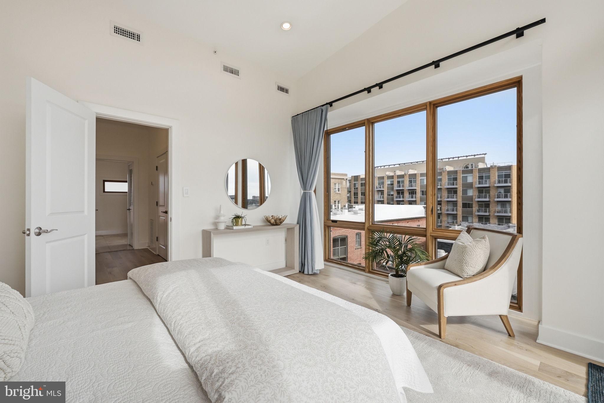 MOUNT PLEASANT - Residential