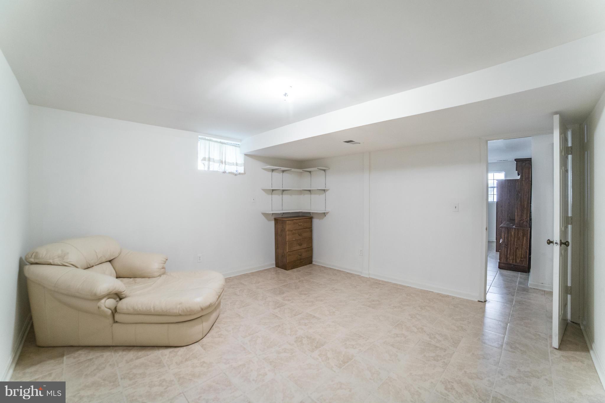 CARDINAL GLEN - Residential