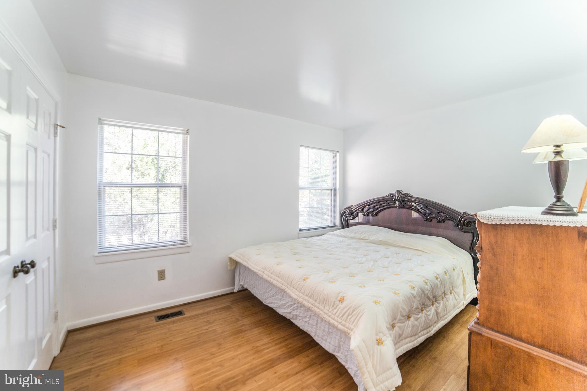 CARDINAL GLEN - Residential