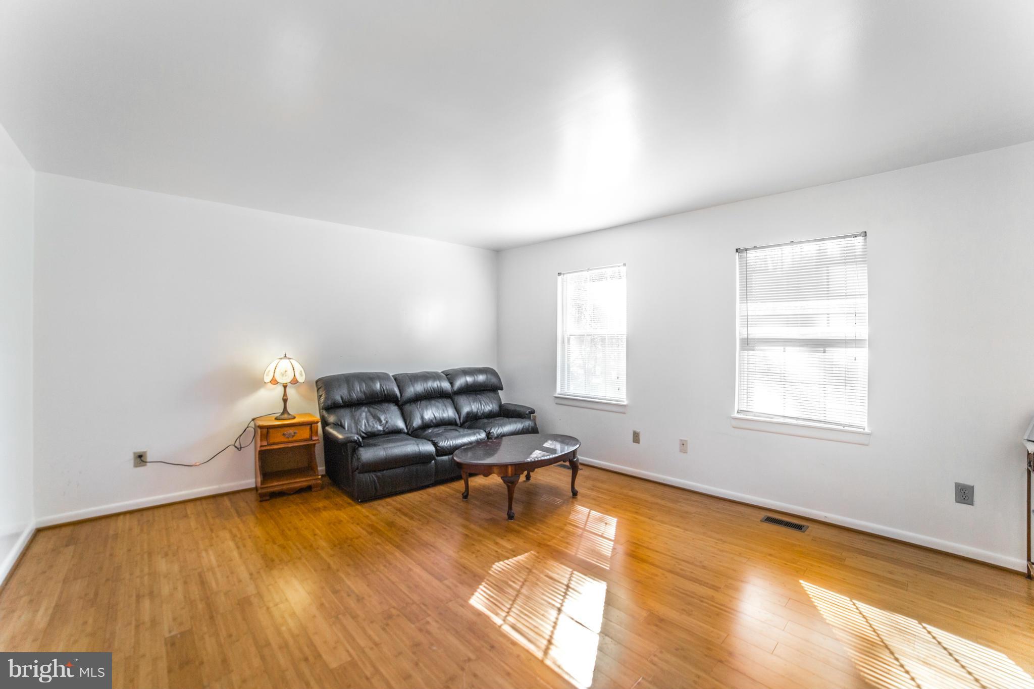 CARDINAL GLEN - Residential