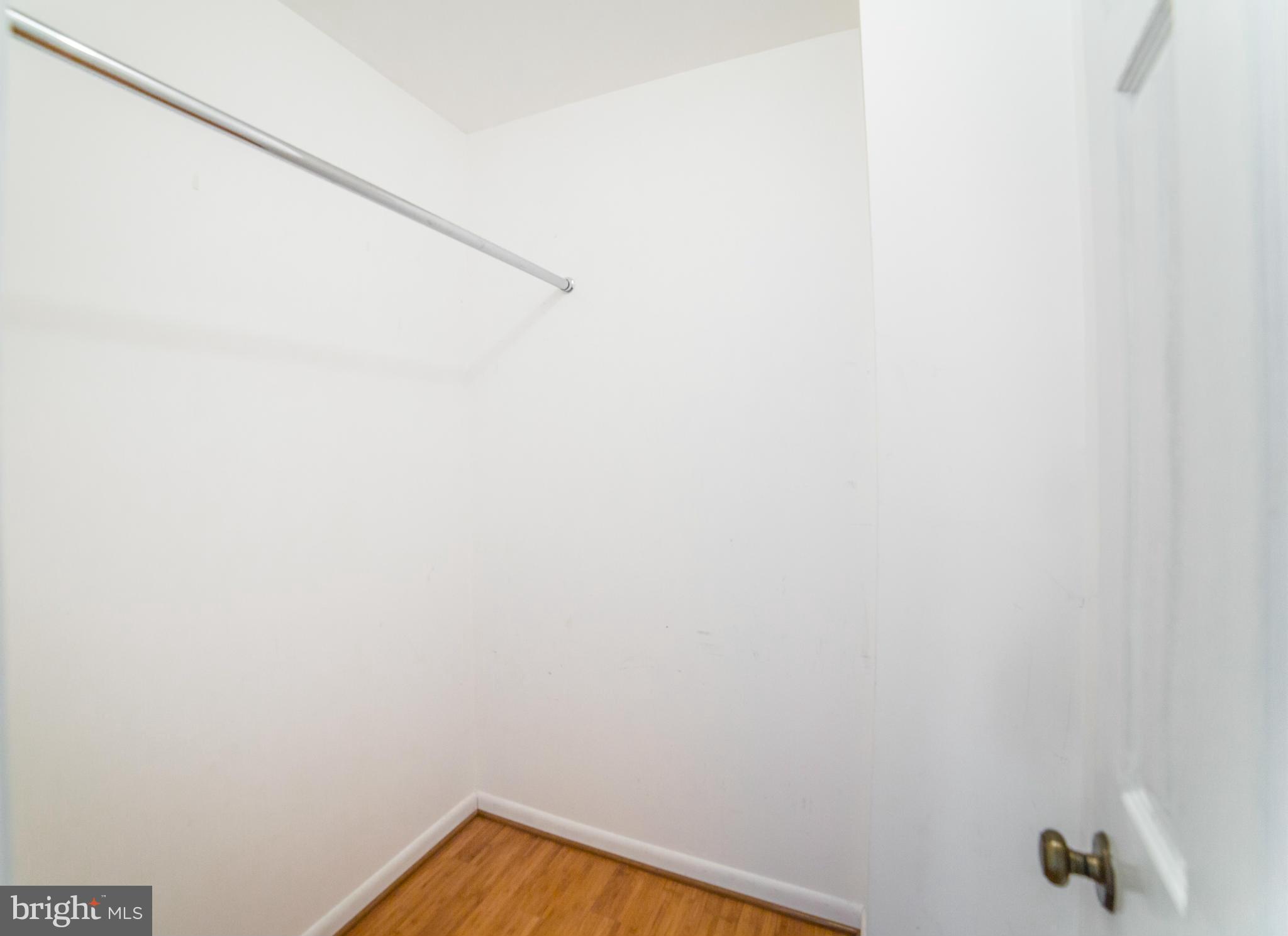 CARDINAL GLEN - Residential