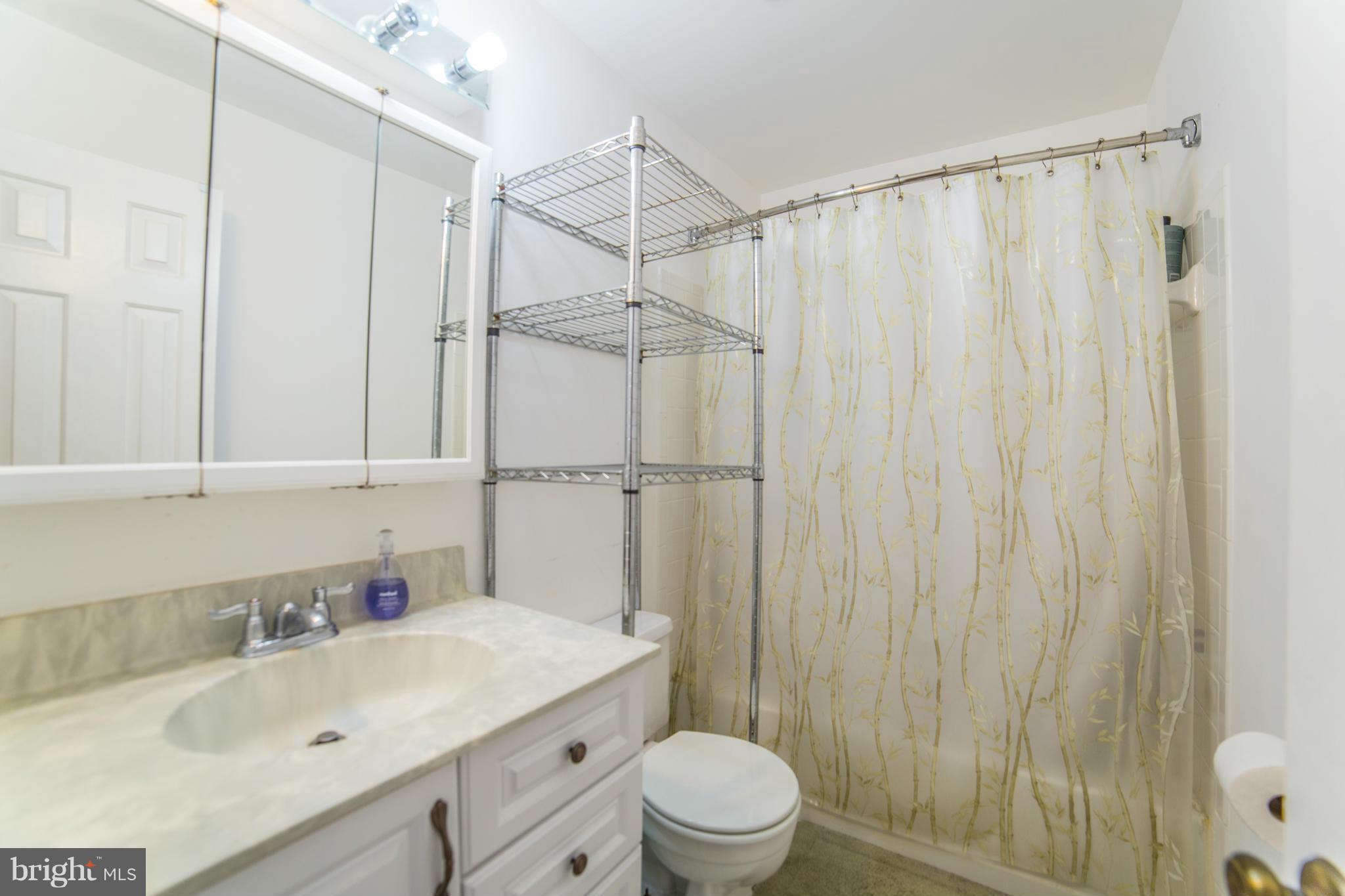 CARDINAL GLEN - Residential