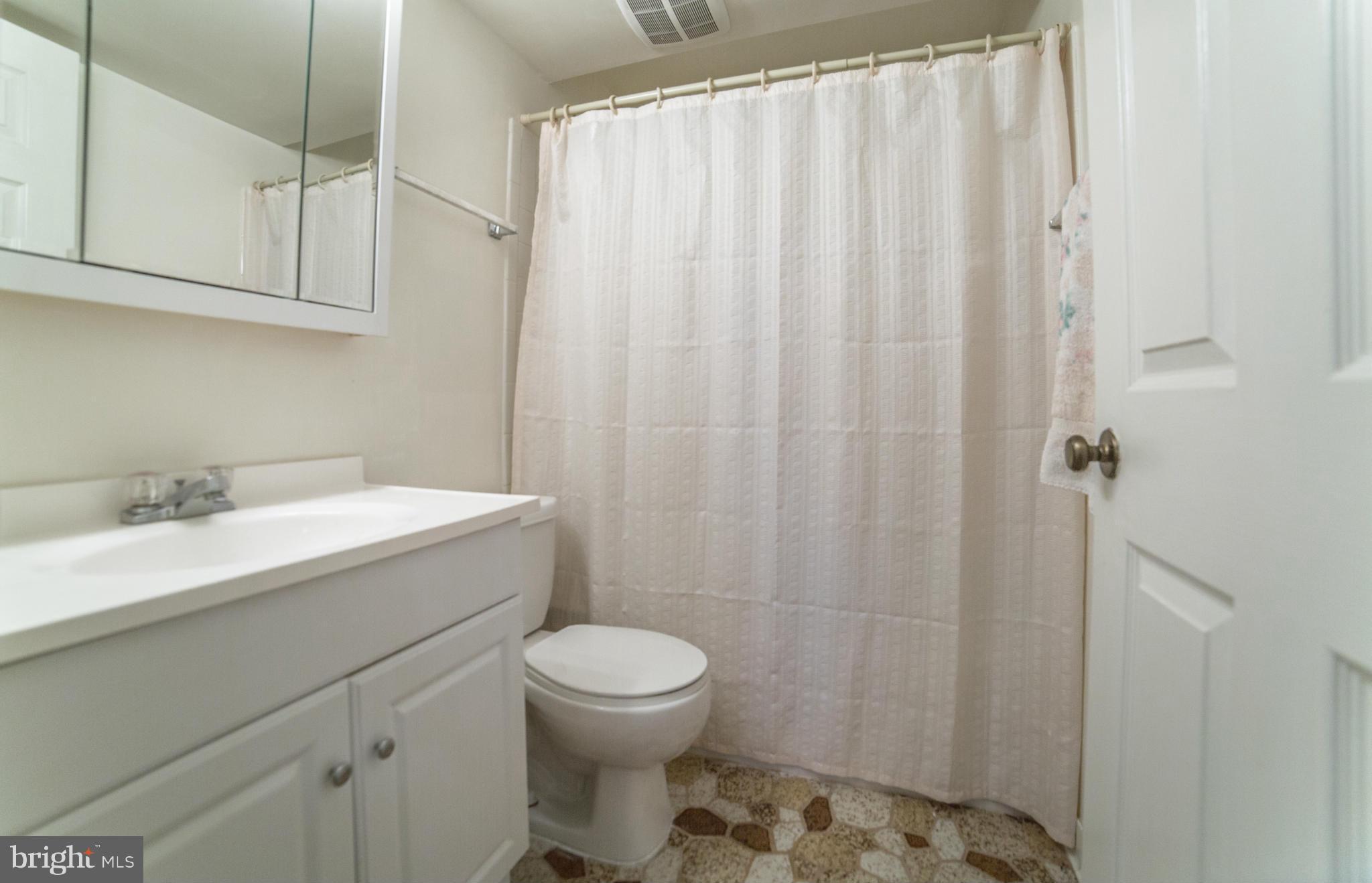 CARDINAL GLEN - Residential