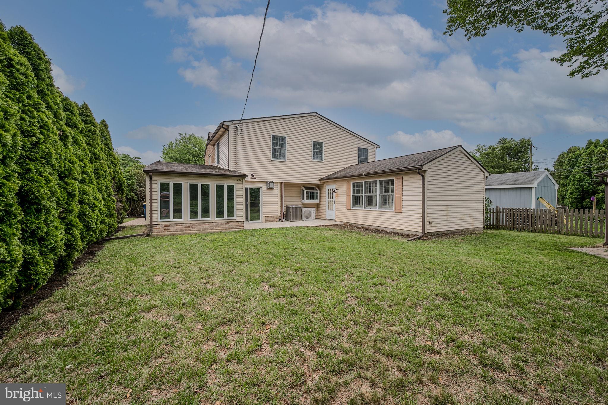 2402 WELLESLEY AVENUE