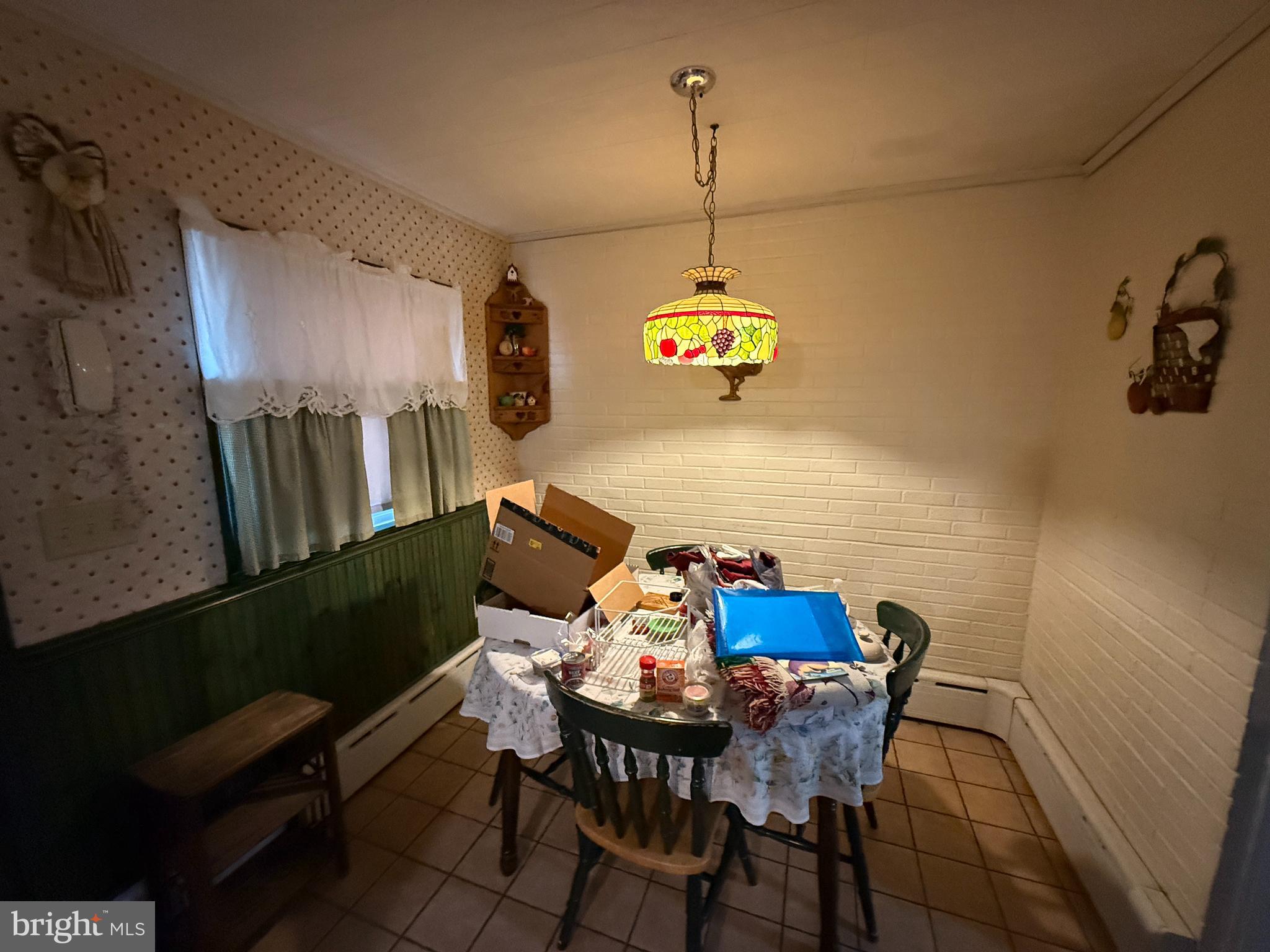 HOMETOWN - Residential