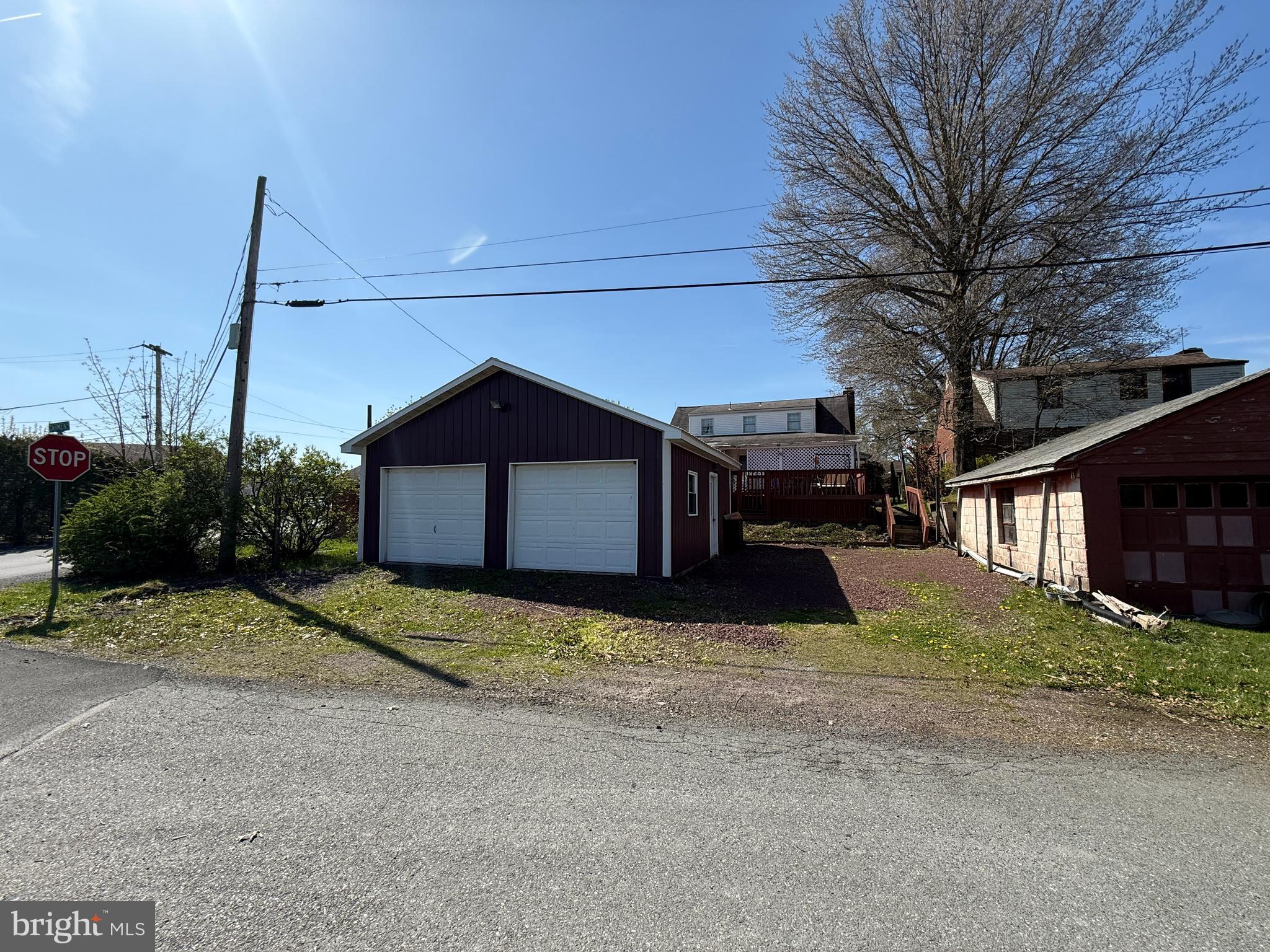 HOMETOWN - Residential