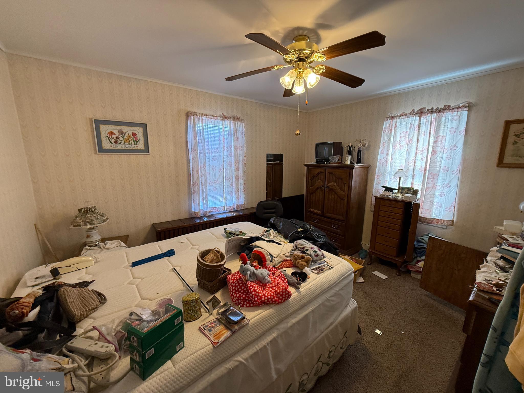 HOMETOWN - Residential