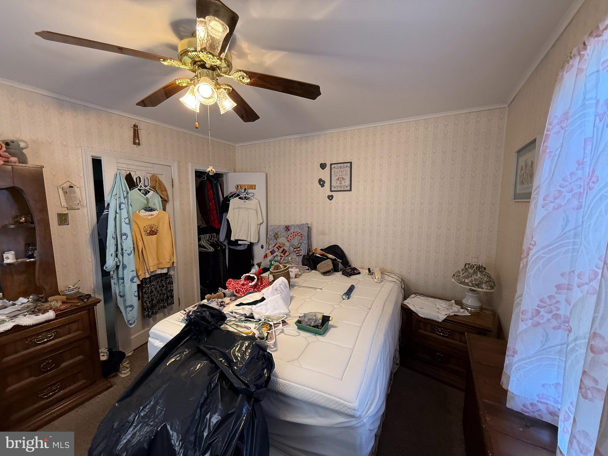 HOMETOWN - Residential