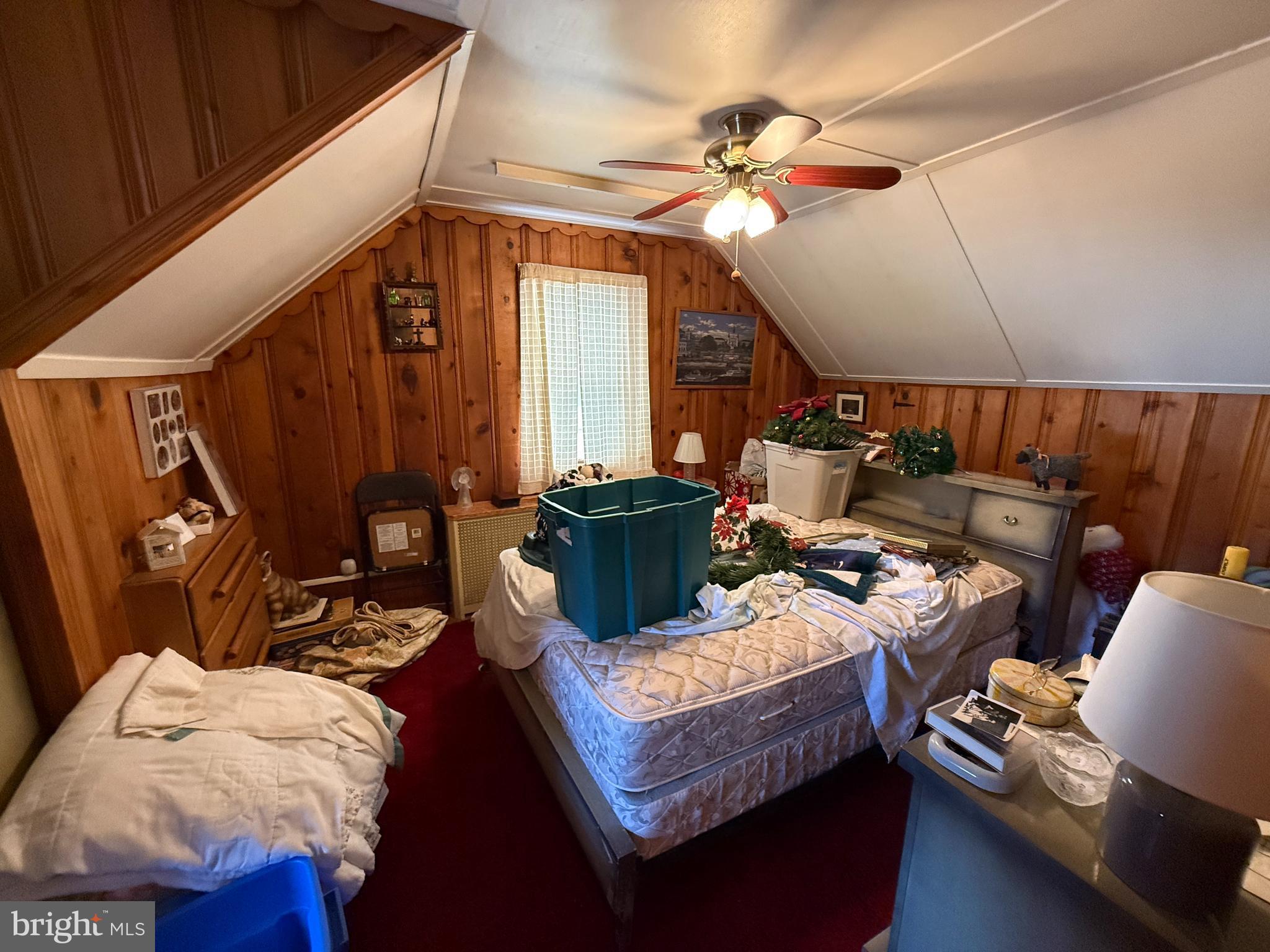 HOMETOWN - Residential