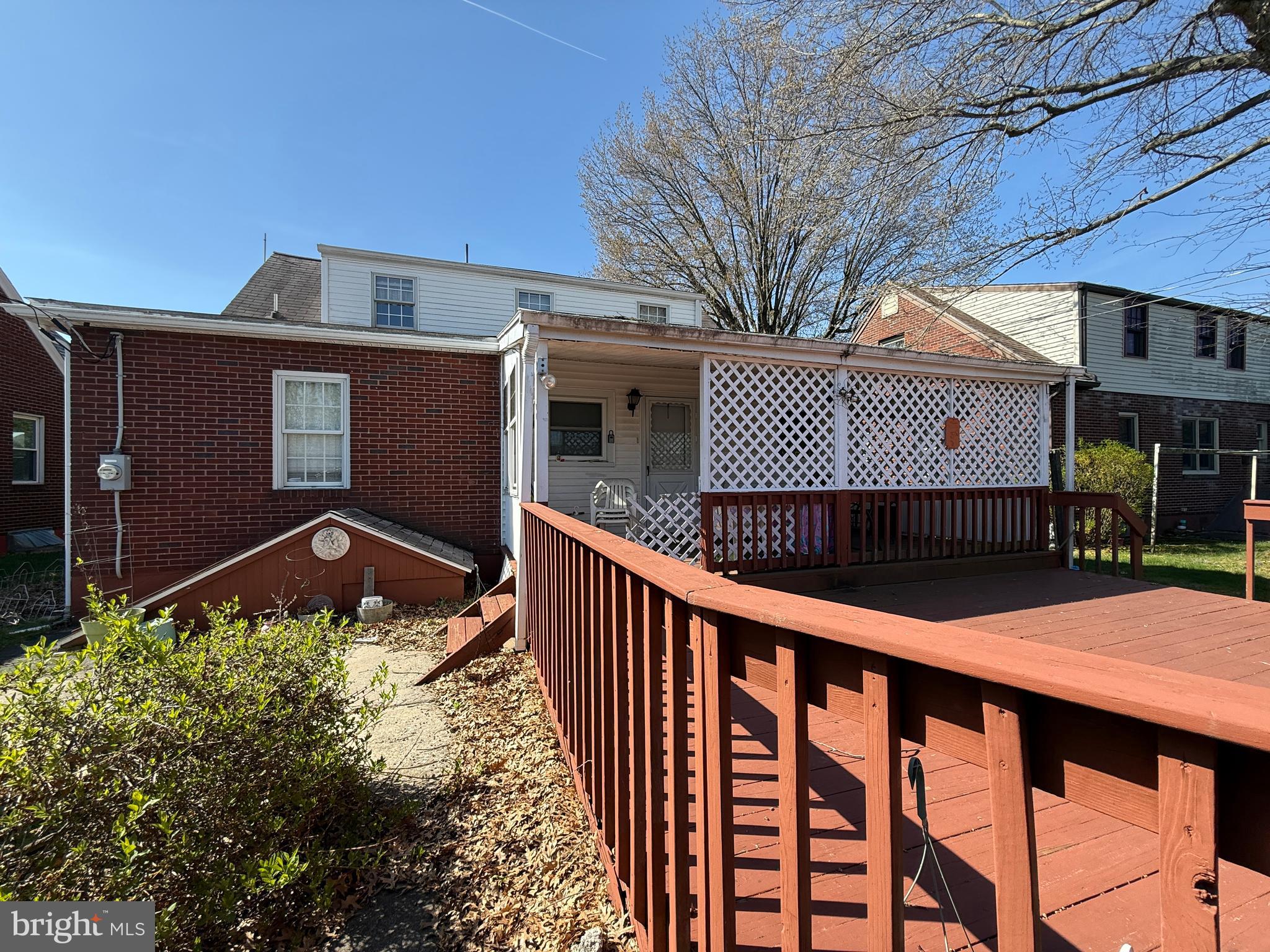 HOMETOWN - Residential