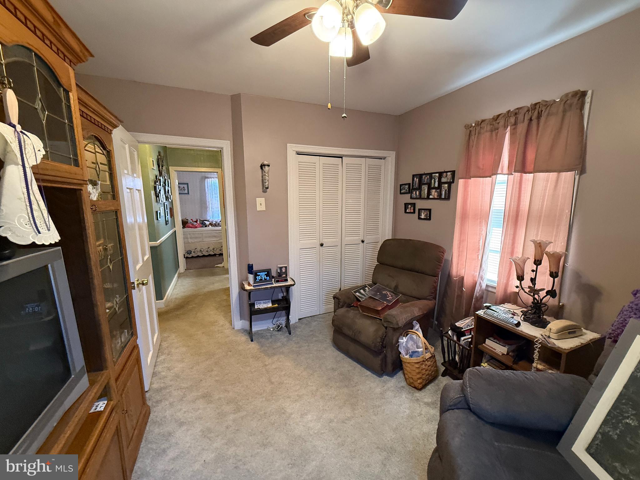 HOMETOWN - Residential