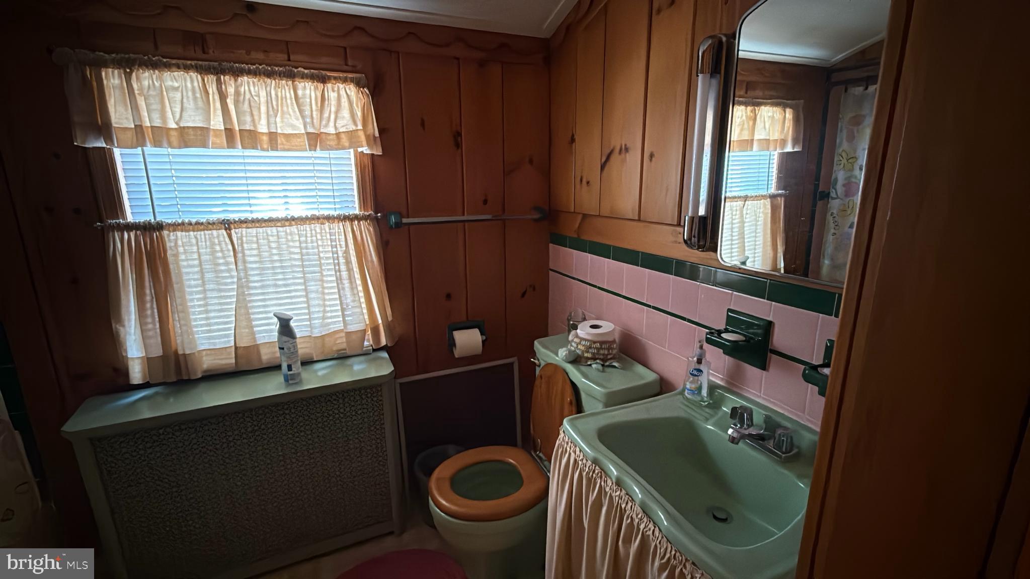 HOMETOWN - Residential