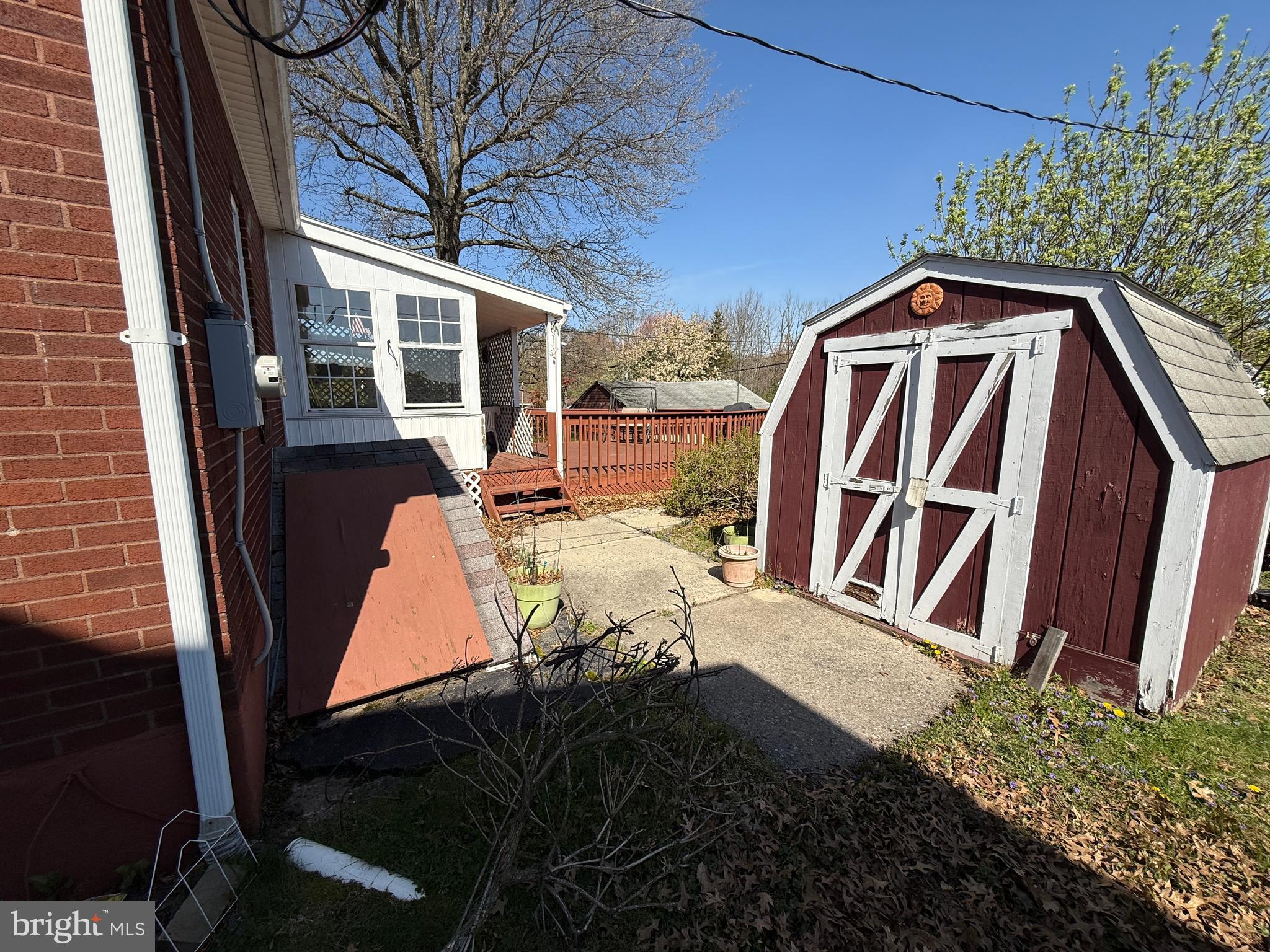 HOMETOWN - Residential