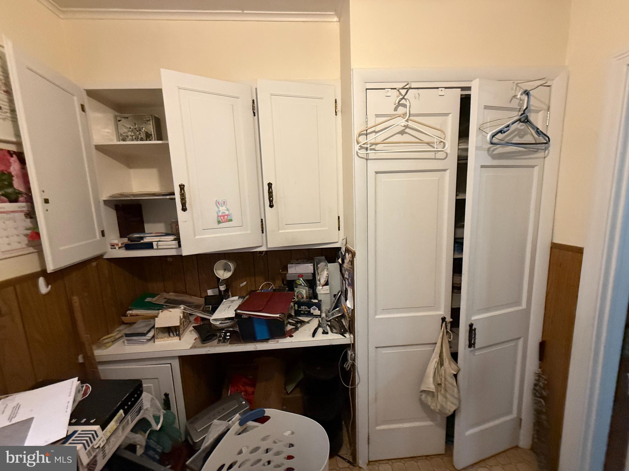 HOMETOWN - Residential