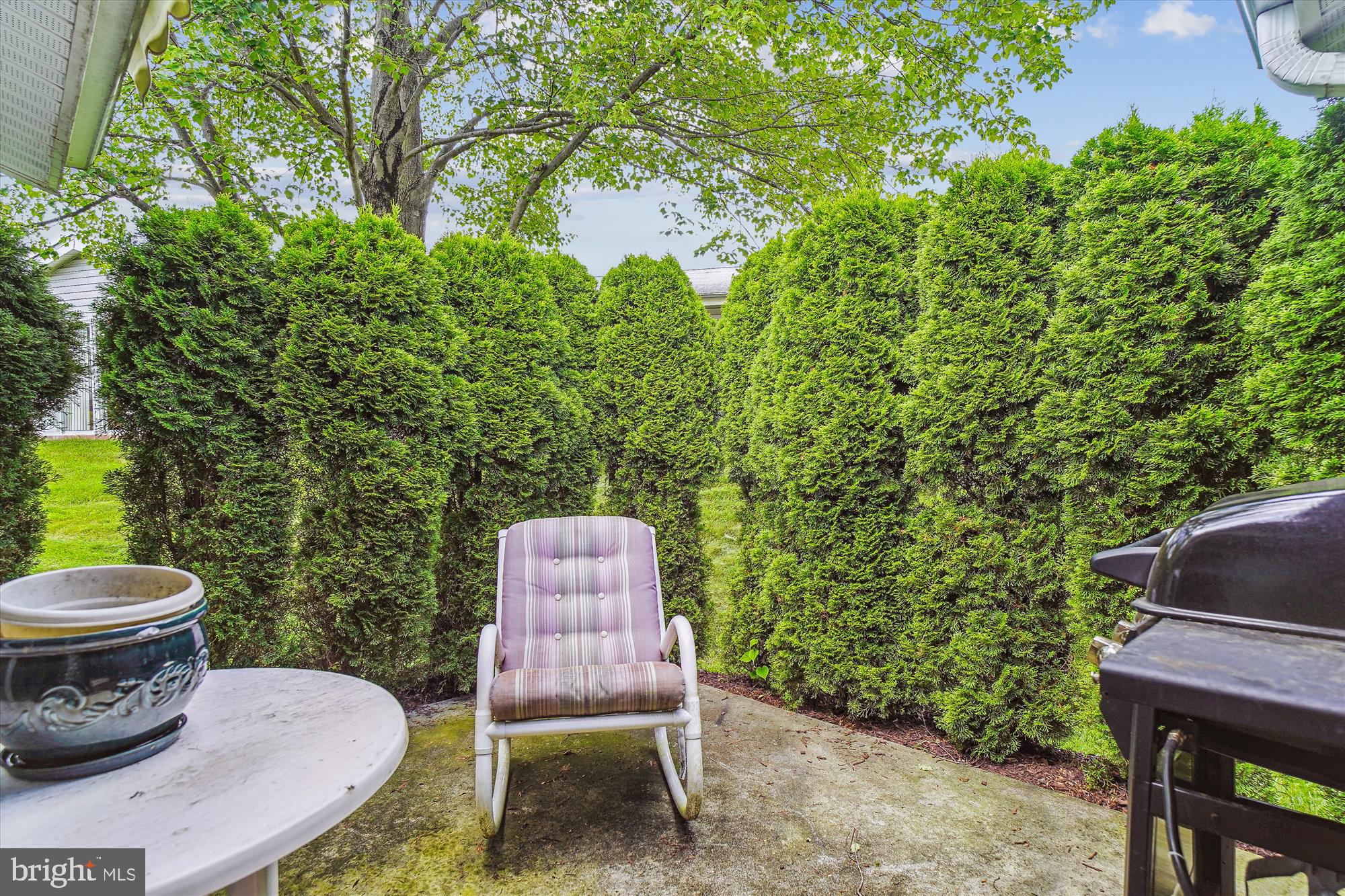 ROSSMOOR MUTUAL #16 - Residential