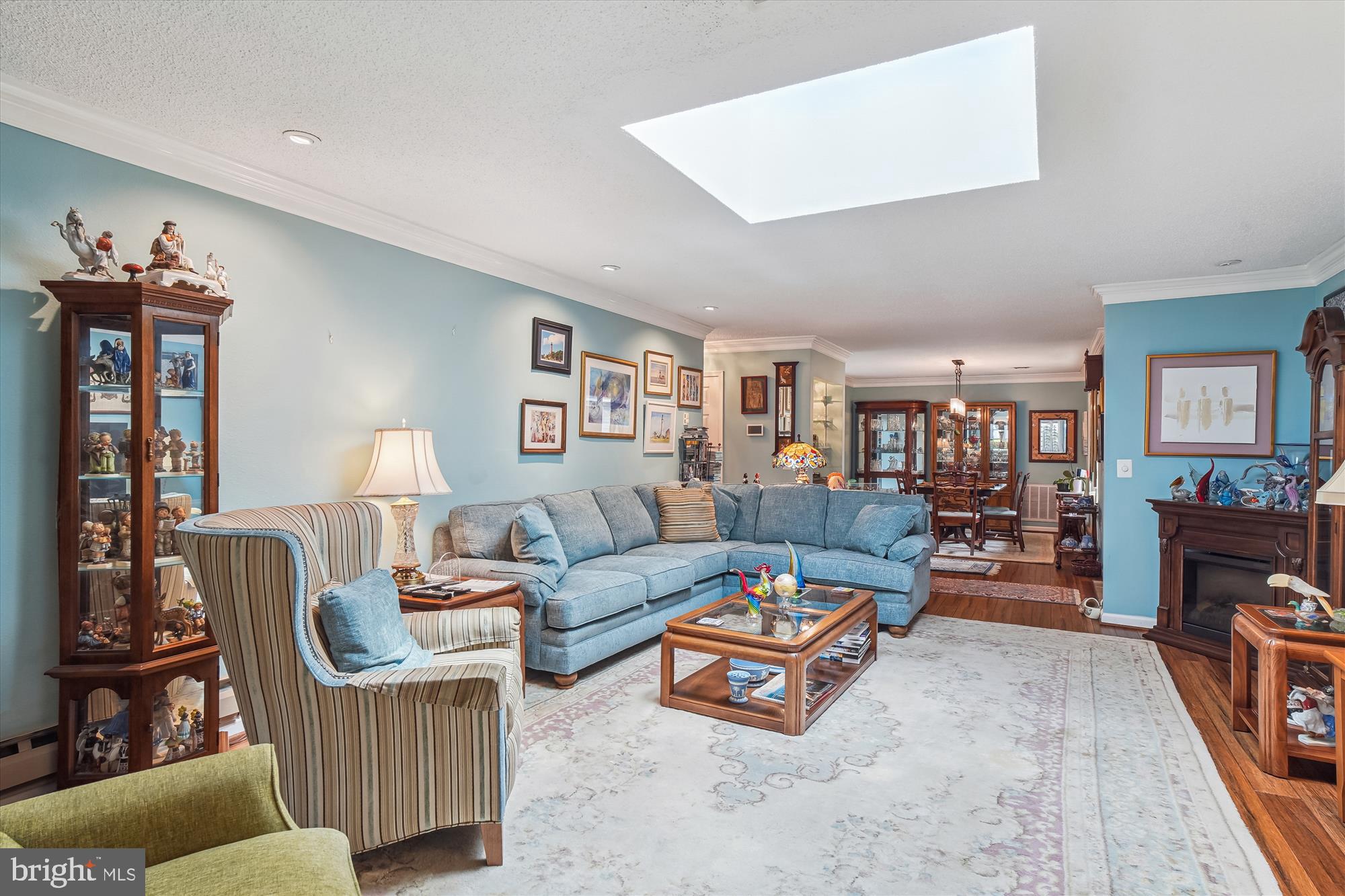 ROSSMOOR MUTUAL #16 - Residential