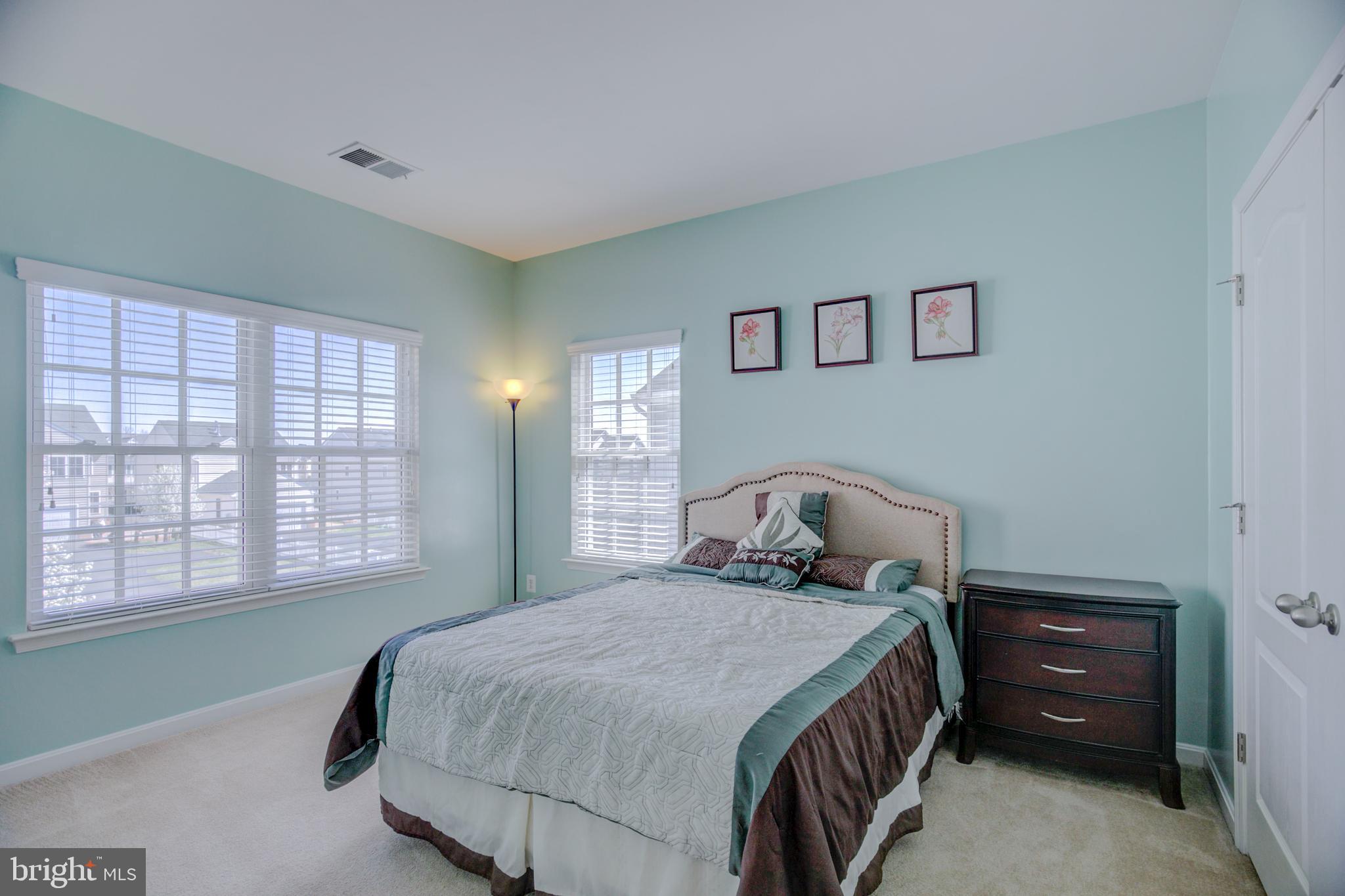 NEW BRISTOW VILLAGE - Residential