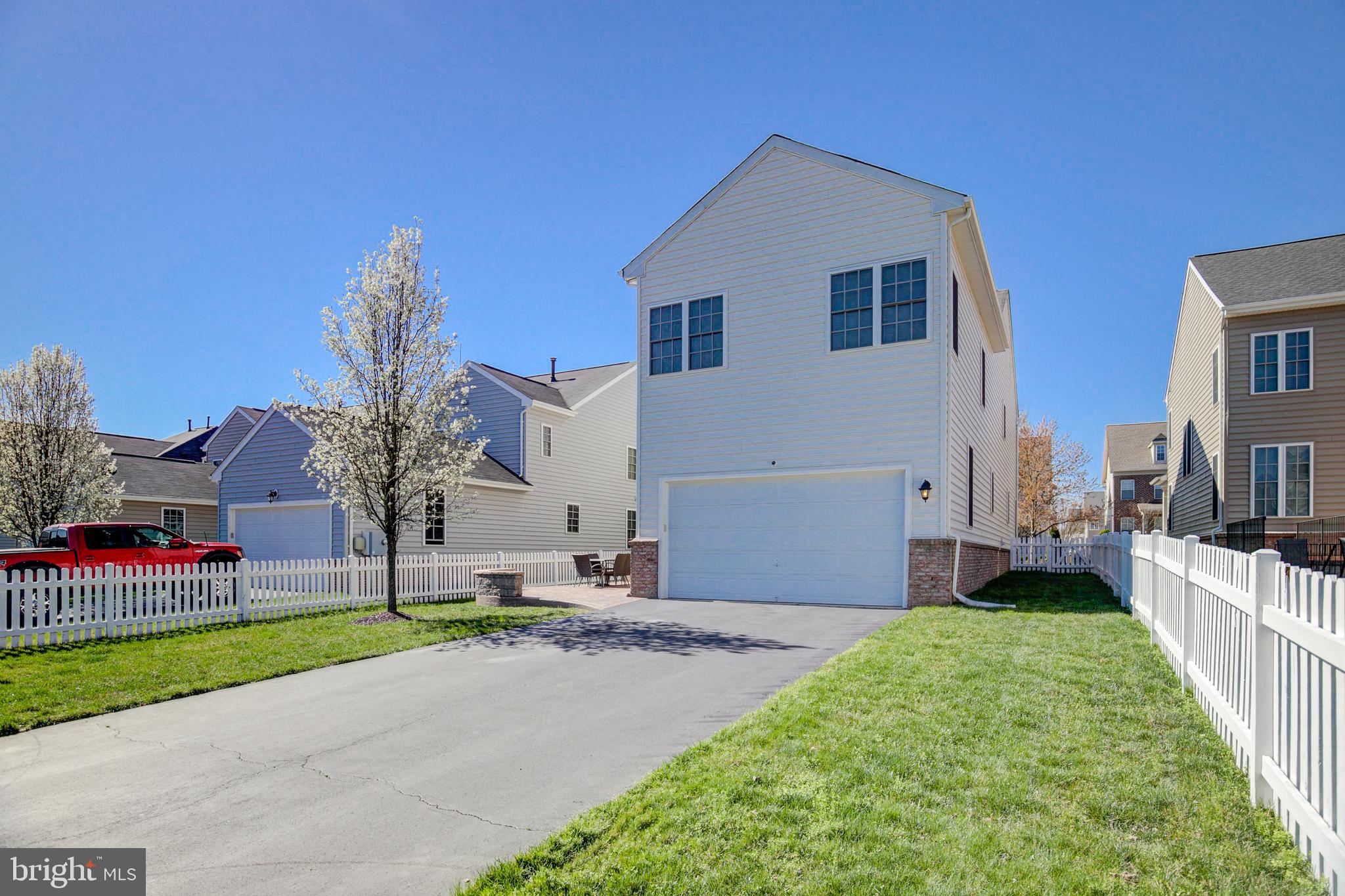 NEW BRISTOW VILLAGE - Residential