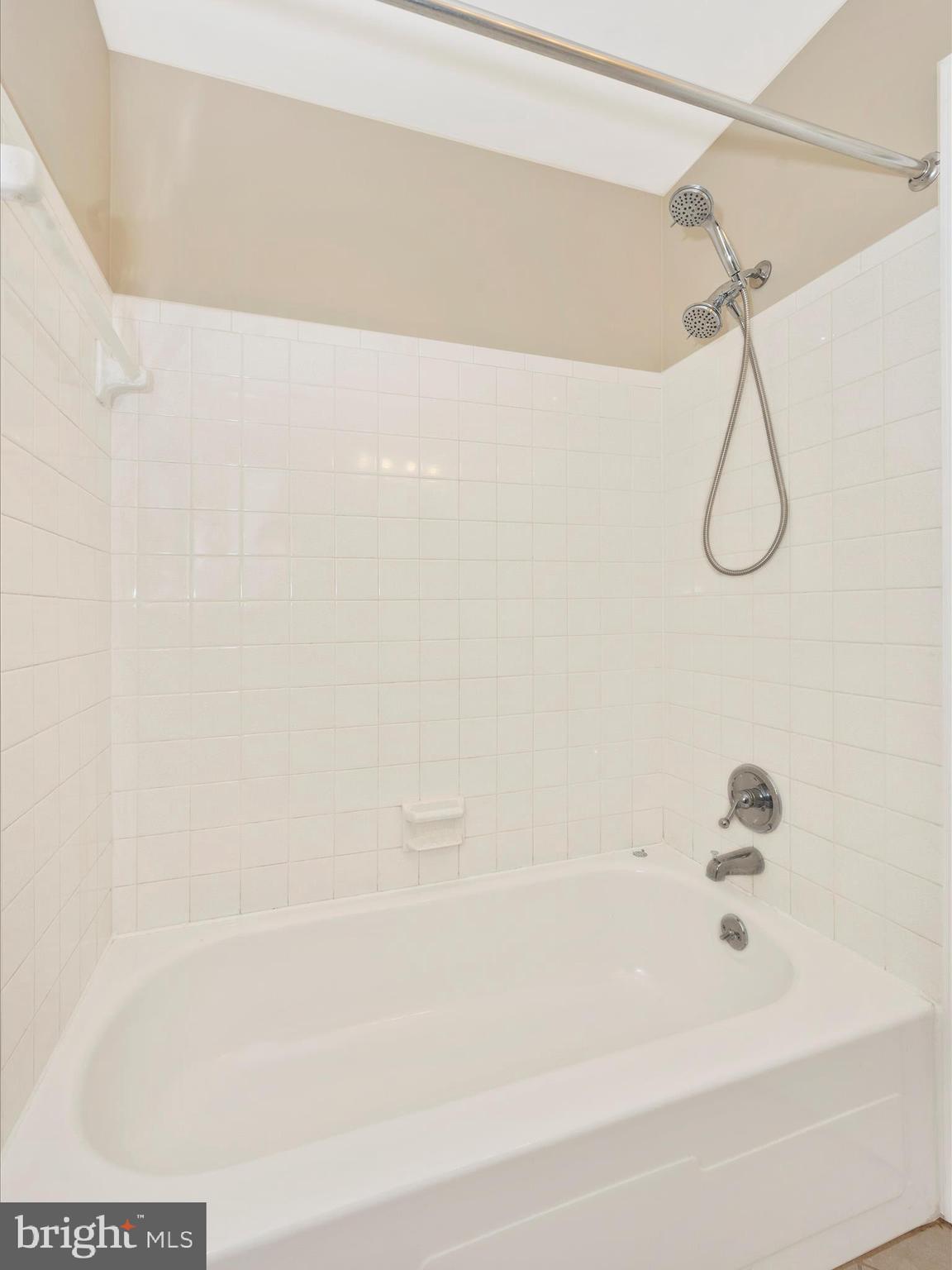 BRUNSWICK HEIGHTS - Residential