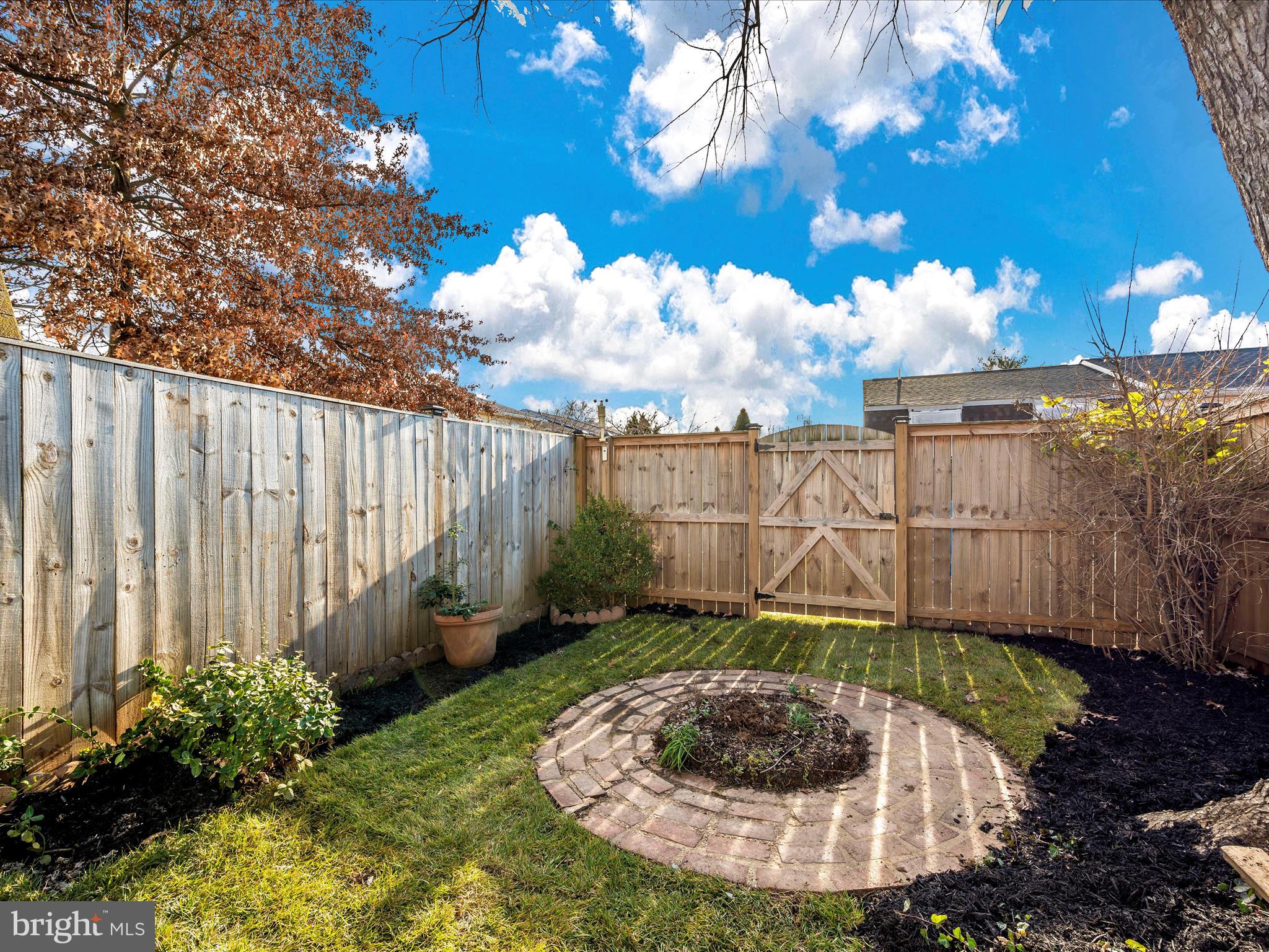 BRUNSWICK HEIGHTS - Residential