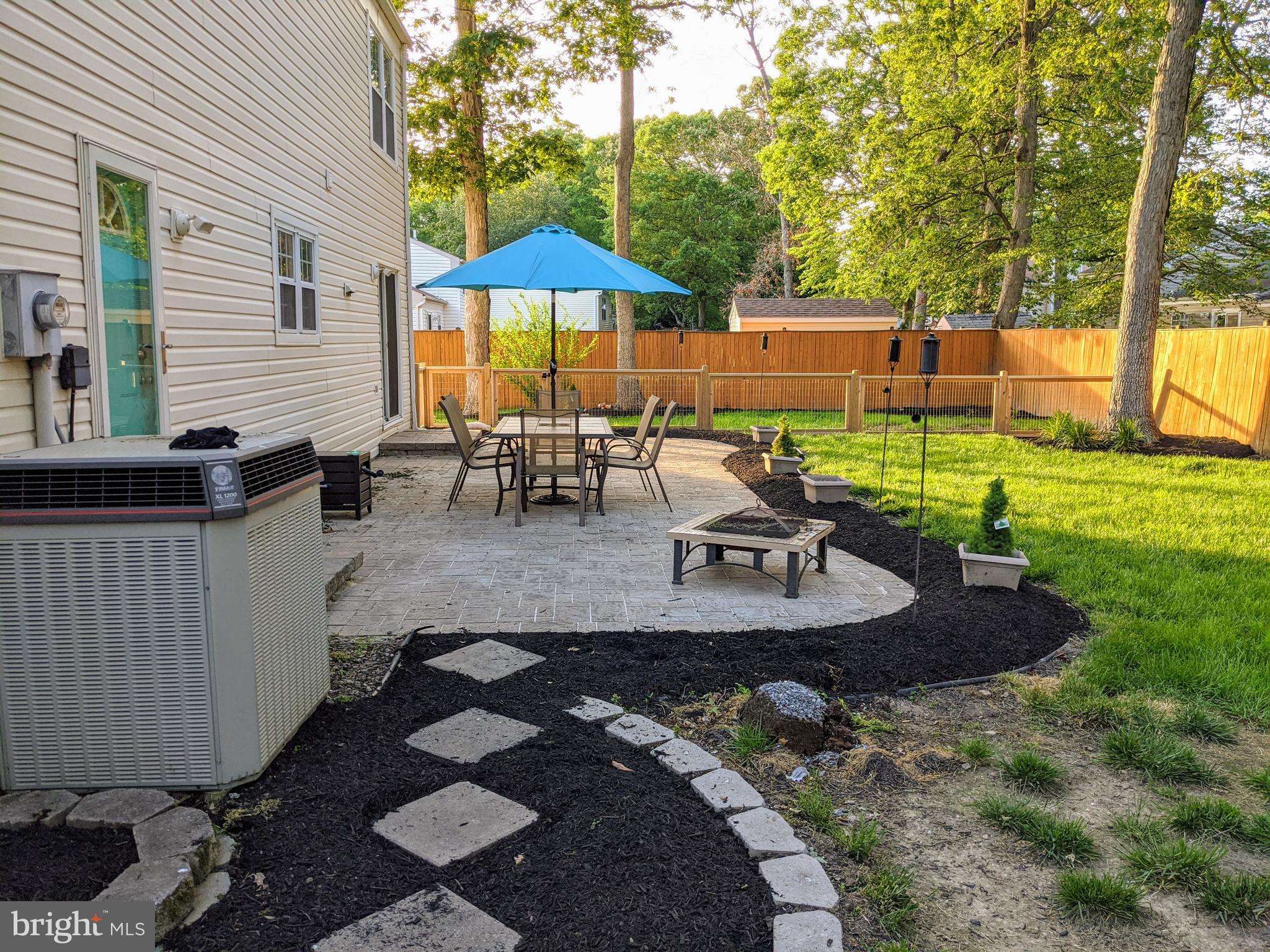 WHITE OAK VILLAGE SUB - Residential