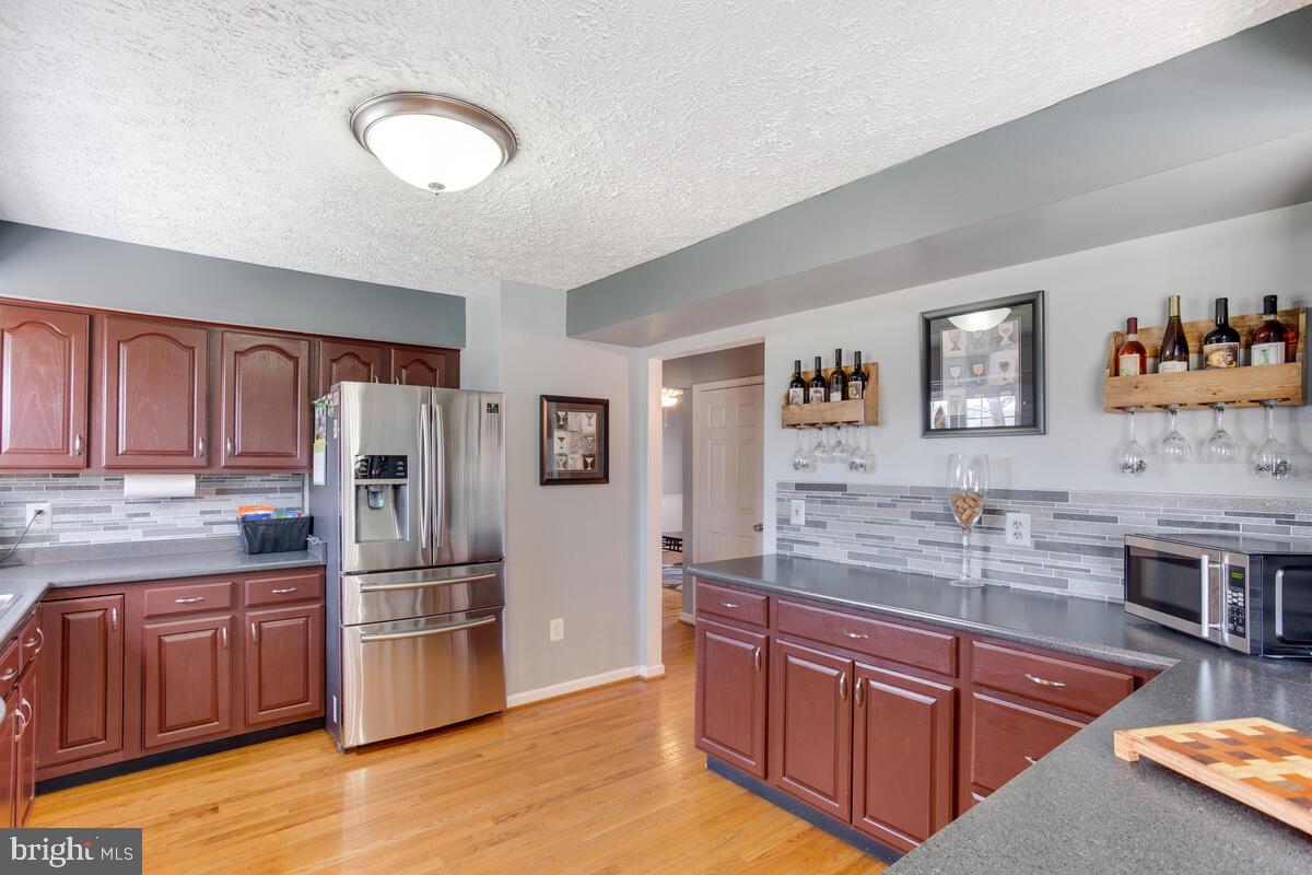 WHITE OAK VILLAGE SUB - Residential