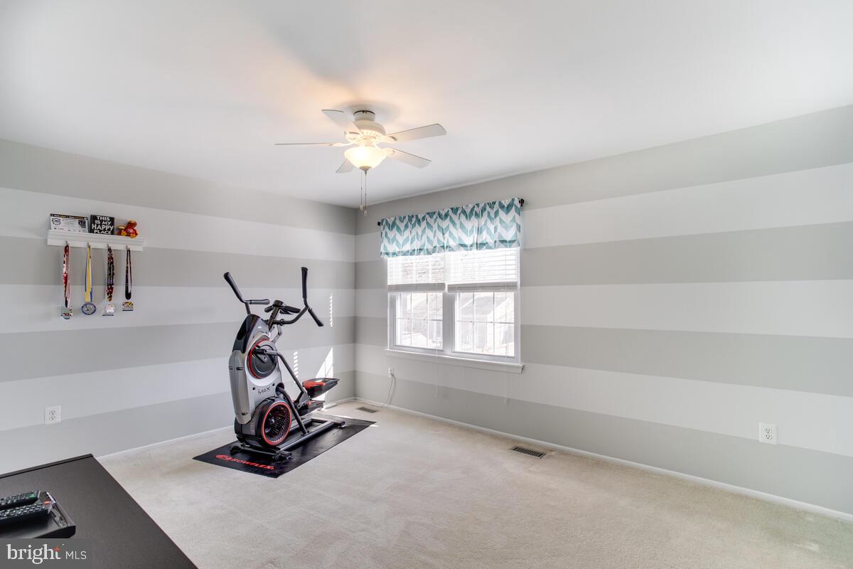 WHITE OAK VILLAGE SUB - Residential