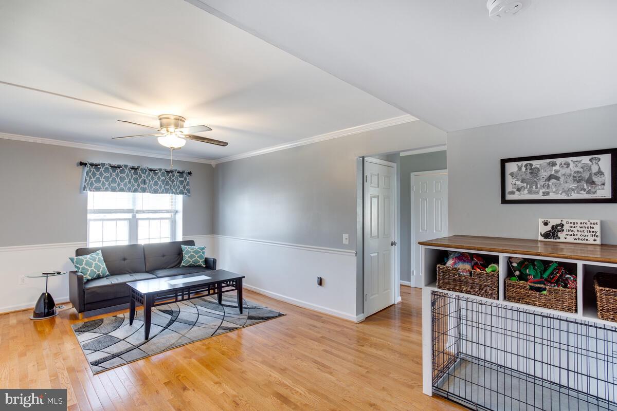 WHITE OAK VILLAGE SUB - Residential