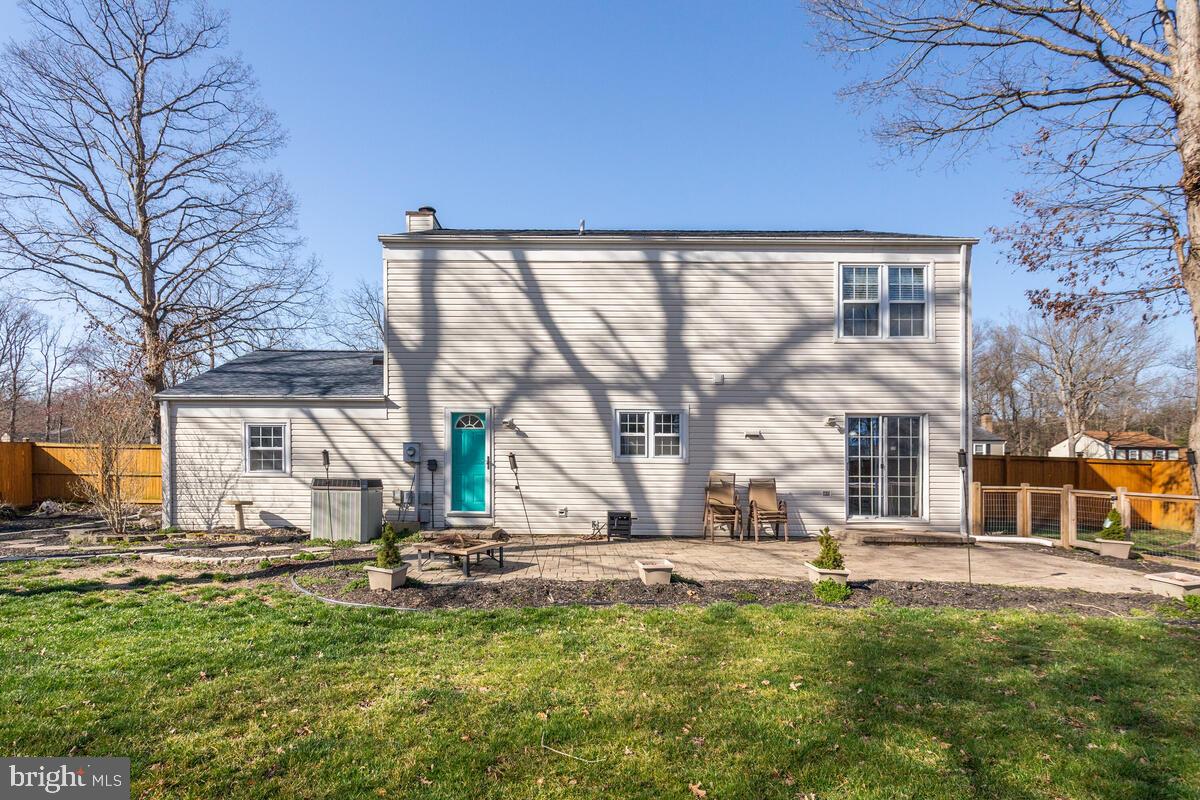 WHITE OAK VILLAGE SUB - Residential