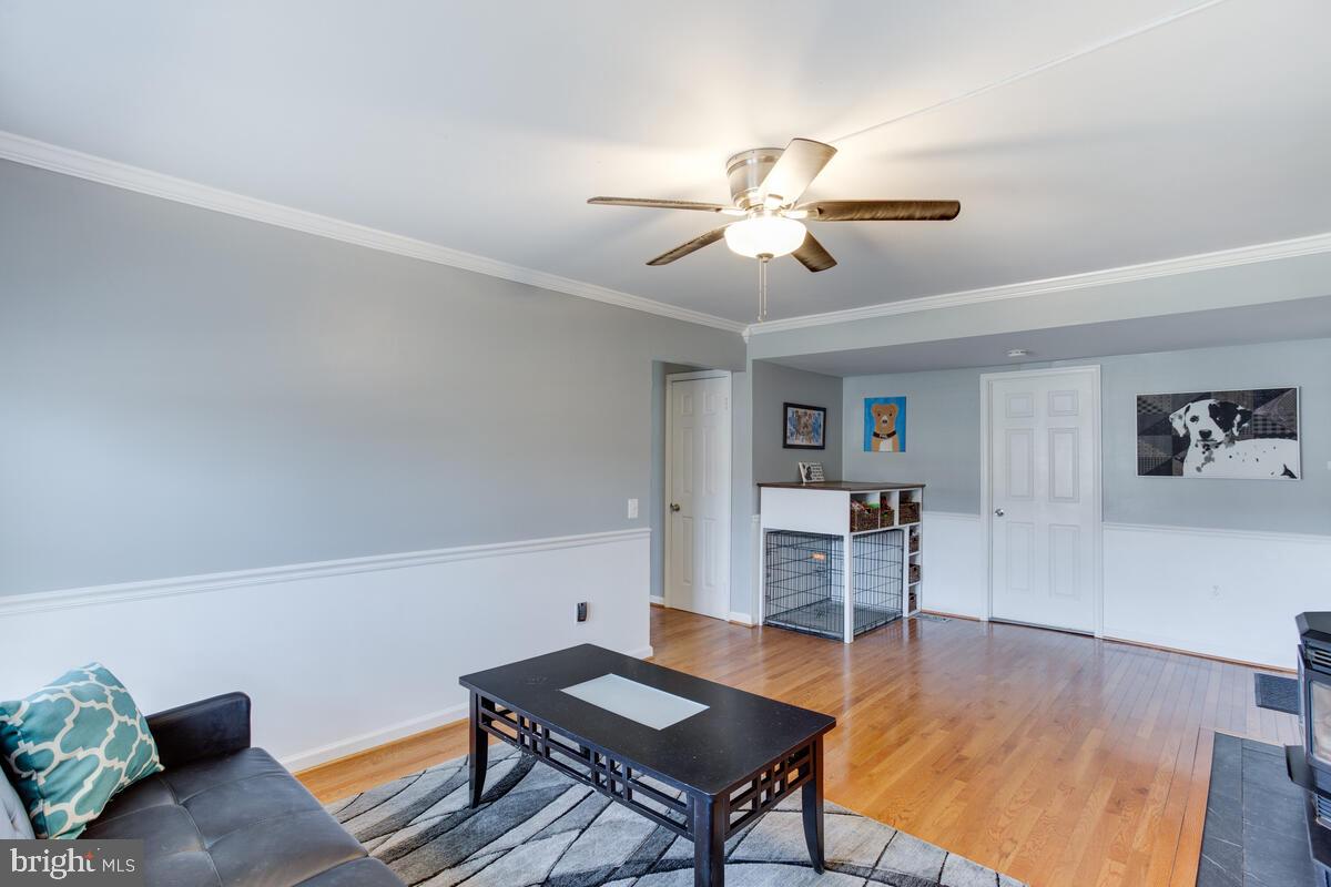 WHITE OAK VILLAGE SUB - Residential