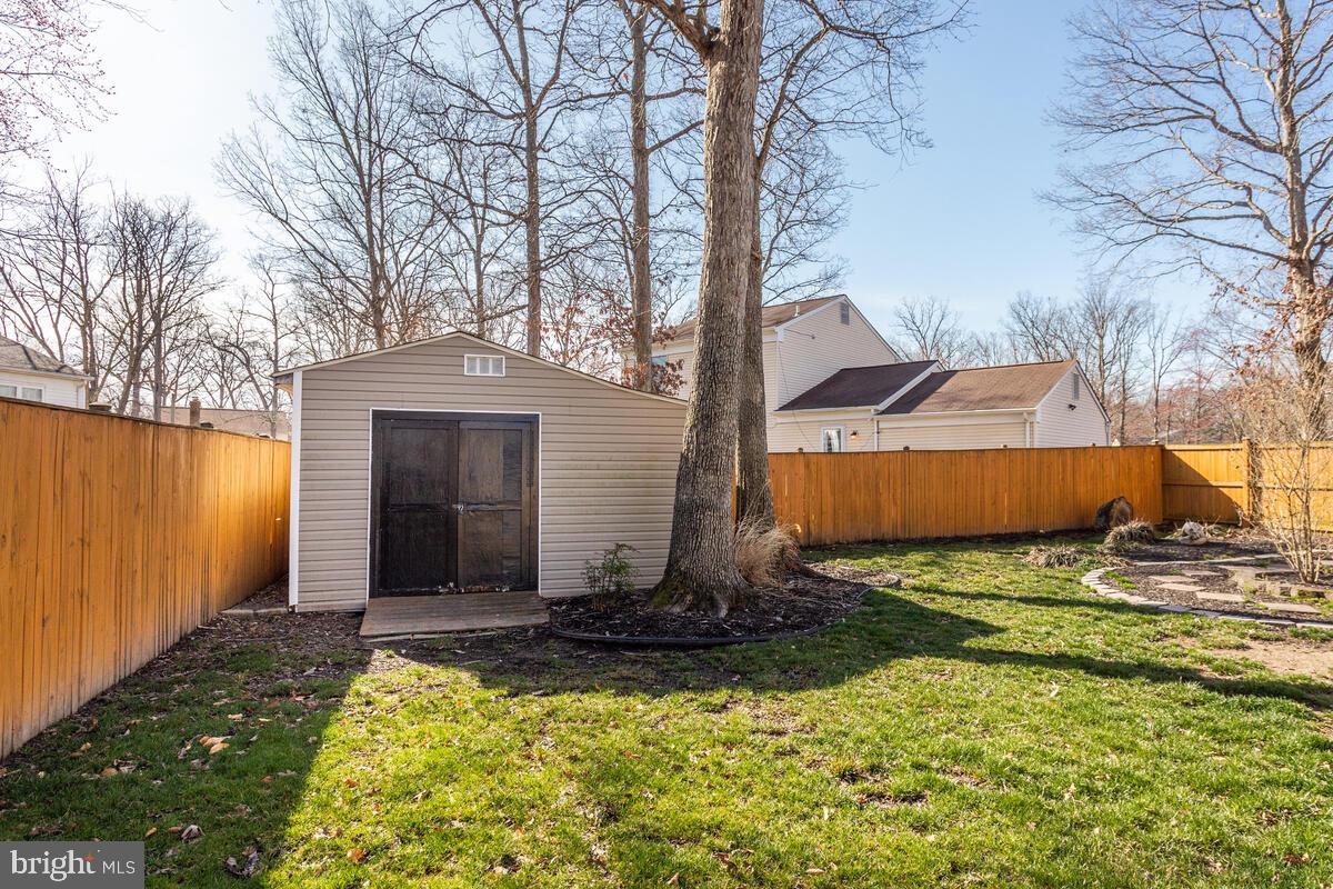 WHITE OAK VILLAGE SUB - Residential