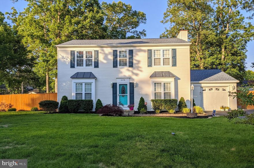 OPEN HOUSE CANCELLED!! Sorry for the inconvenience. Call listing agent if you have any questions. Appts are go and show until Sunday at 8pm. - Come out and take a look at this beautiful 4 bed 2 1/2 bath colonial located in the White Oak Village, a quiet and established neighborhood. This spacious home has many updates and plenty of room to entertain. The kitchen has been updated and has stainless steel appliances. Enjoy the patio paver entertainment area in your private back yard as it is fenced with a privacy fence and a separate area for furry friends and adult friends alike. When it is time to relax for the evening, head upstairs to the large owners suite. This home has been well cared for and maintained in all the right places. If you are looking for a location to call home that is quiet, content, care free, and yet close to shopping with easy access to main roads, this home is for you. - Floor plans provided by 3rd party service. Buyer to verify room count and sizes.