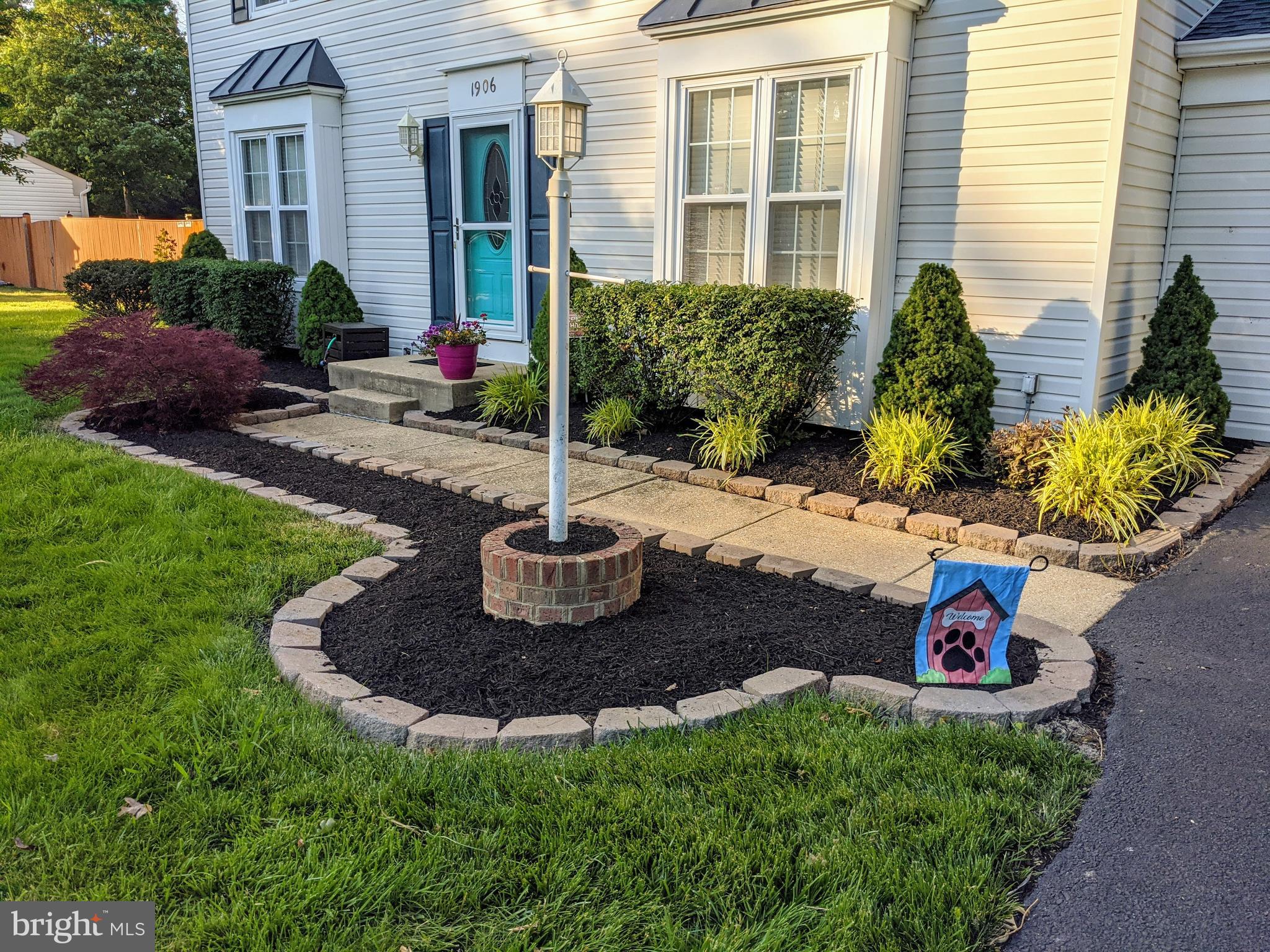 WHITE OAK VILLAGE SUB - Residential