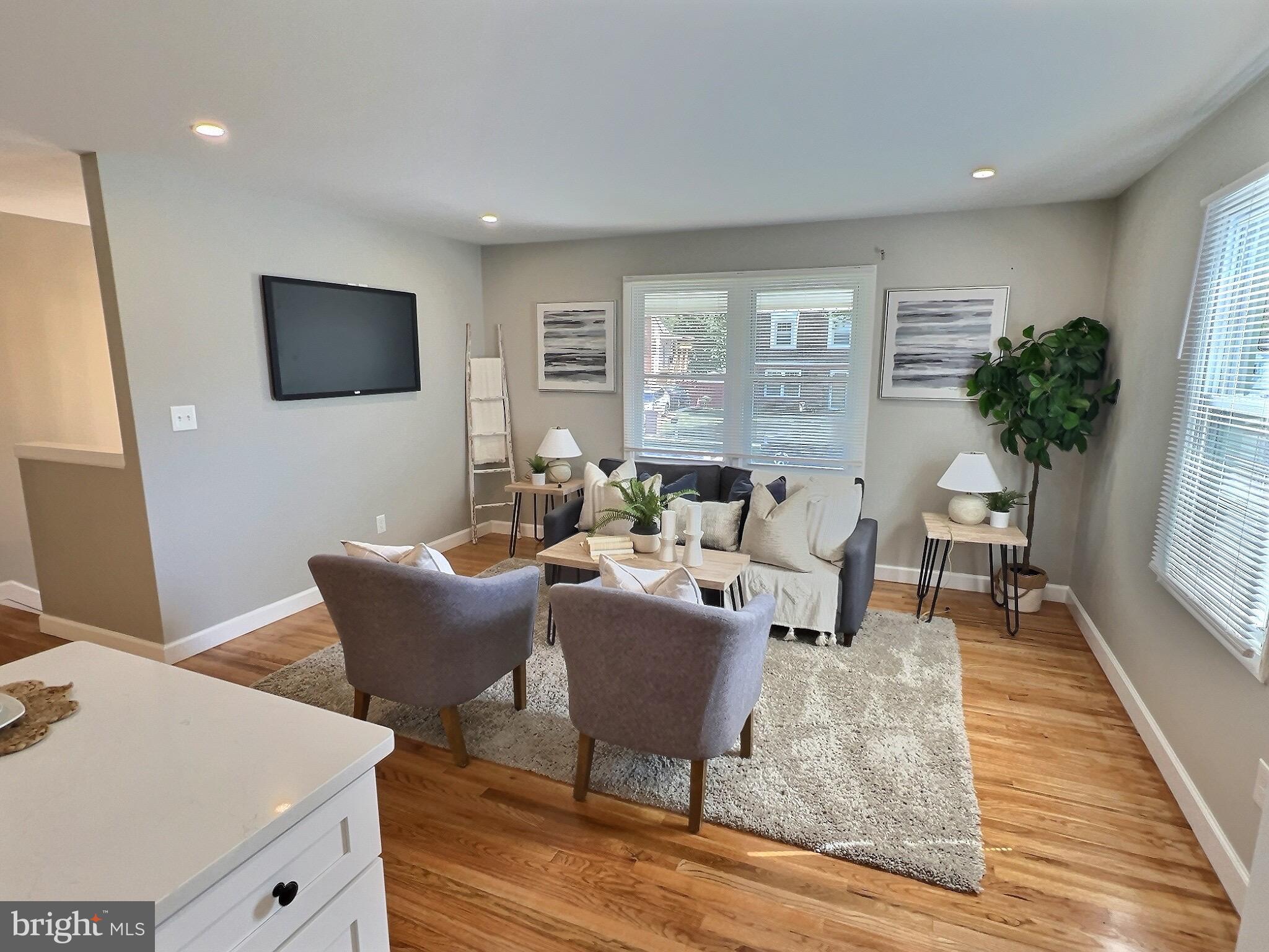 8806 DEARBORN DRIVE