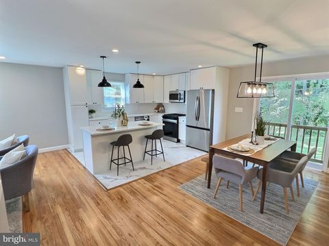 8806 DEARBORN DRIVE BALTIMORE MD 21236