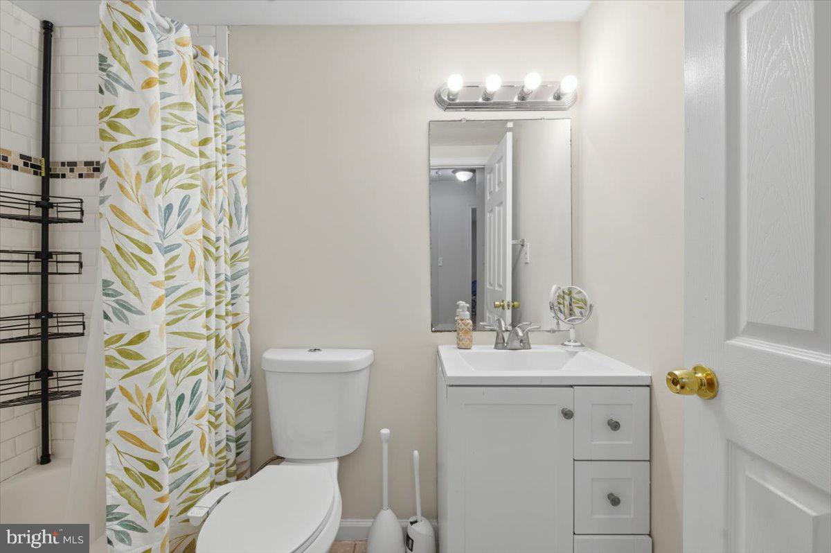 PEMBROOKE - Residential