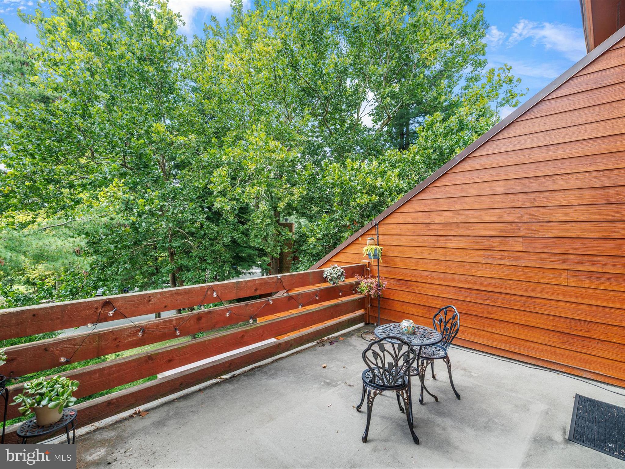 KINGS CONTRIVANCE - Residential