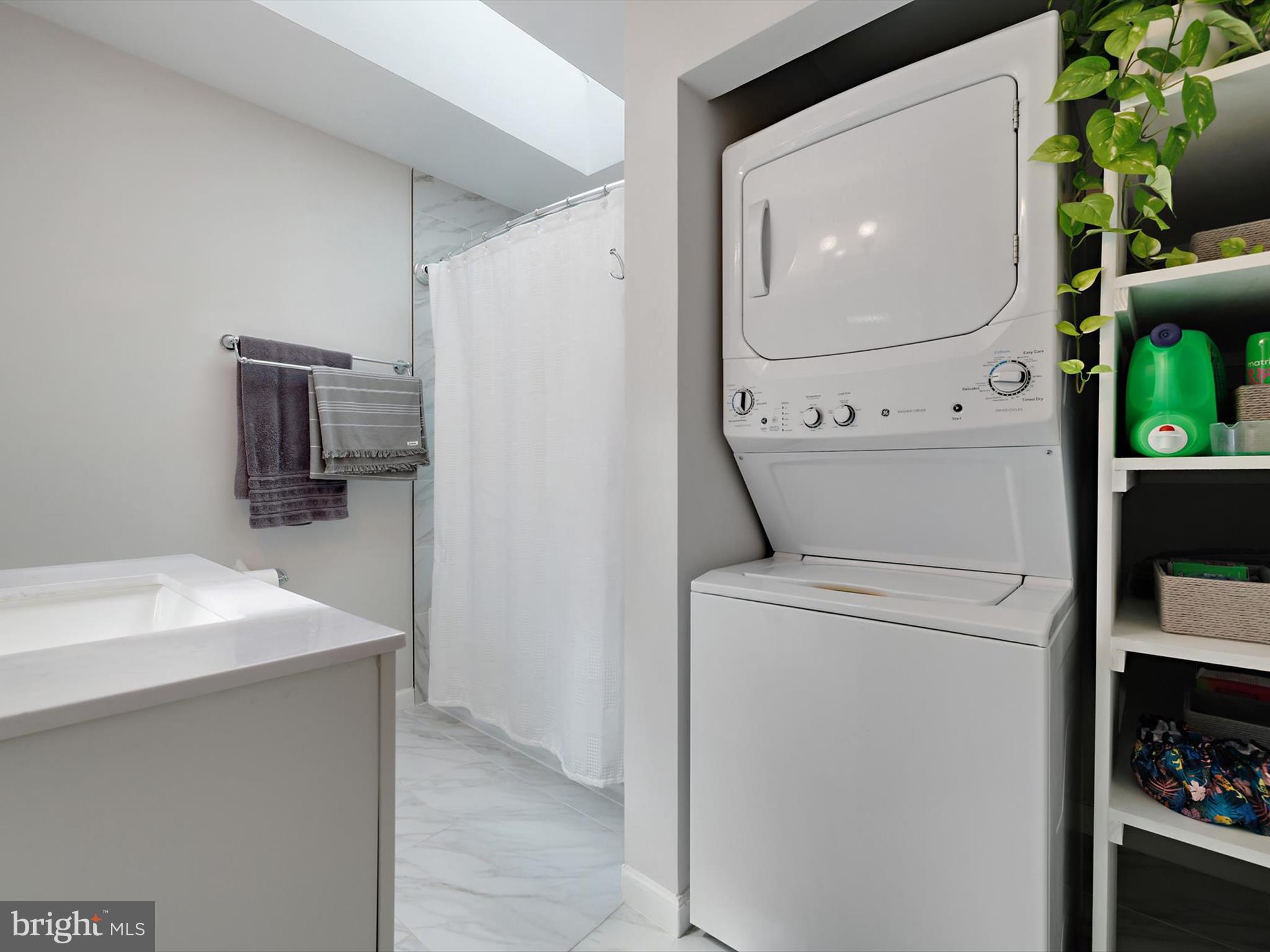 KINGS CONTRIVANCE - Residential