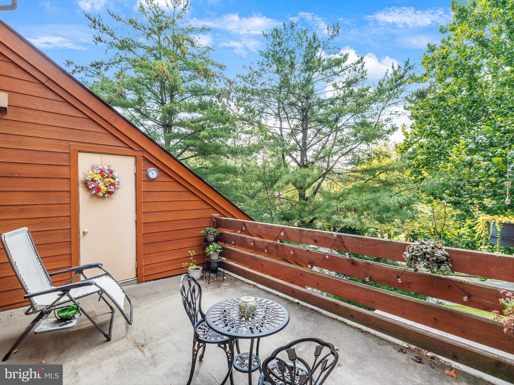 KINGS CONTRIVANCE - Residential