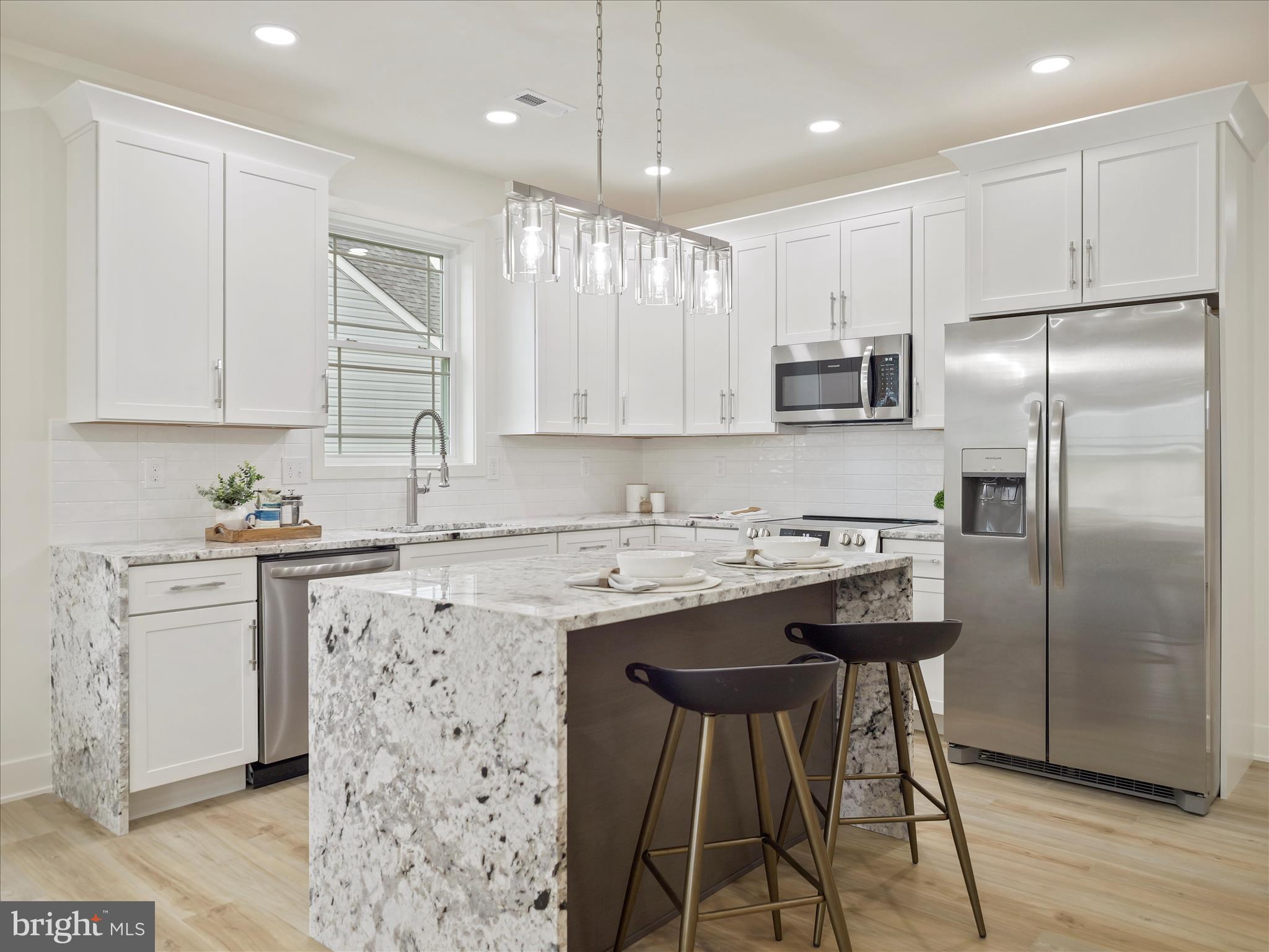 SPRING VALLEY - Residential