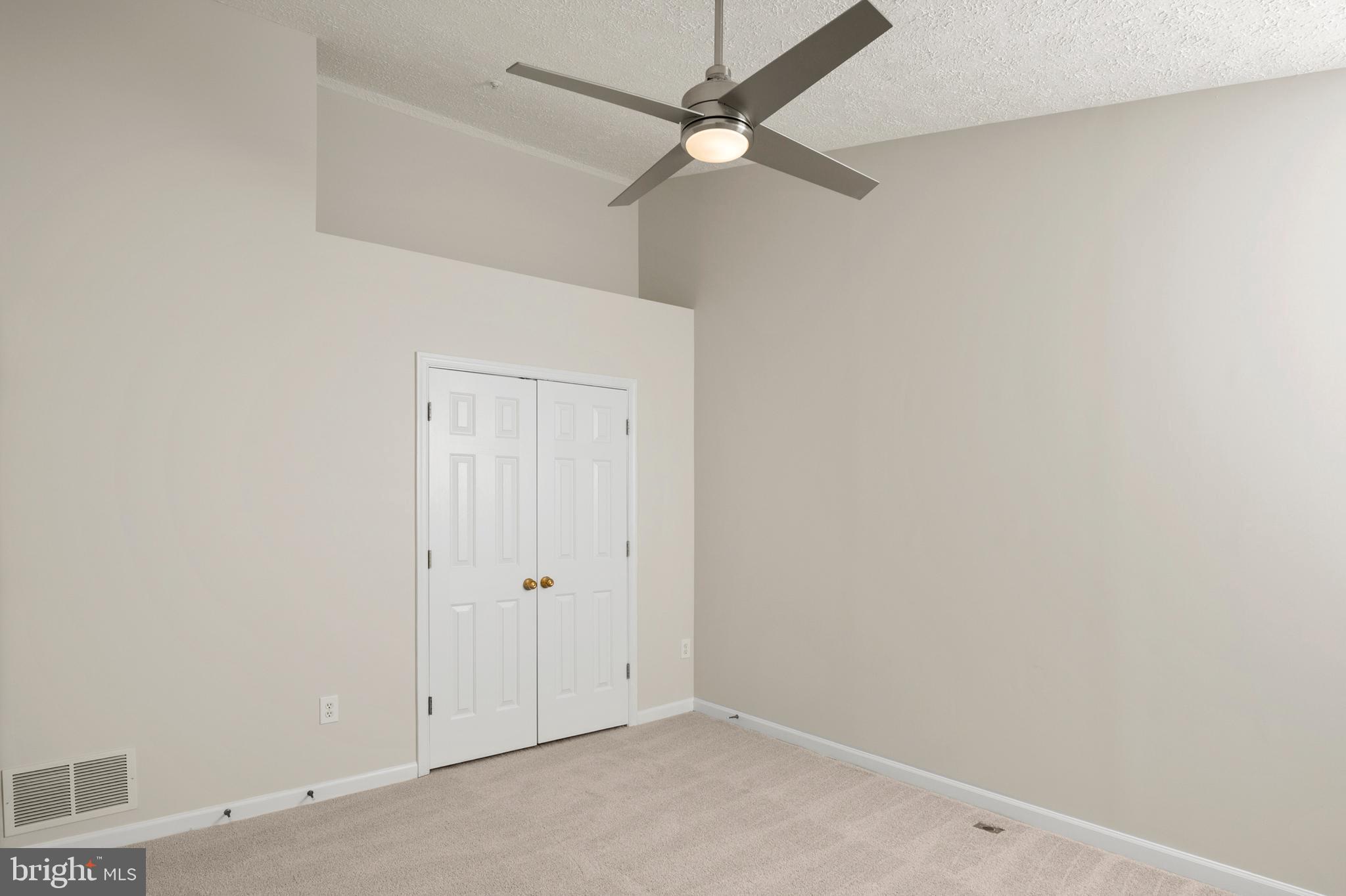 ARBORSIDE AT KENDALL RIDGE - Residential