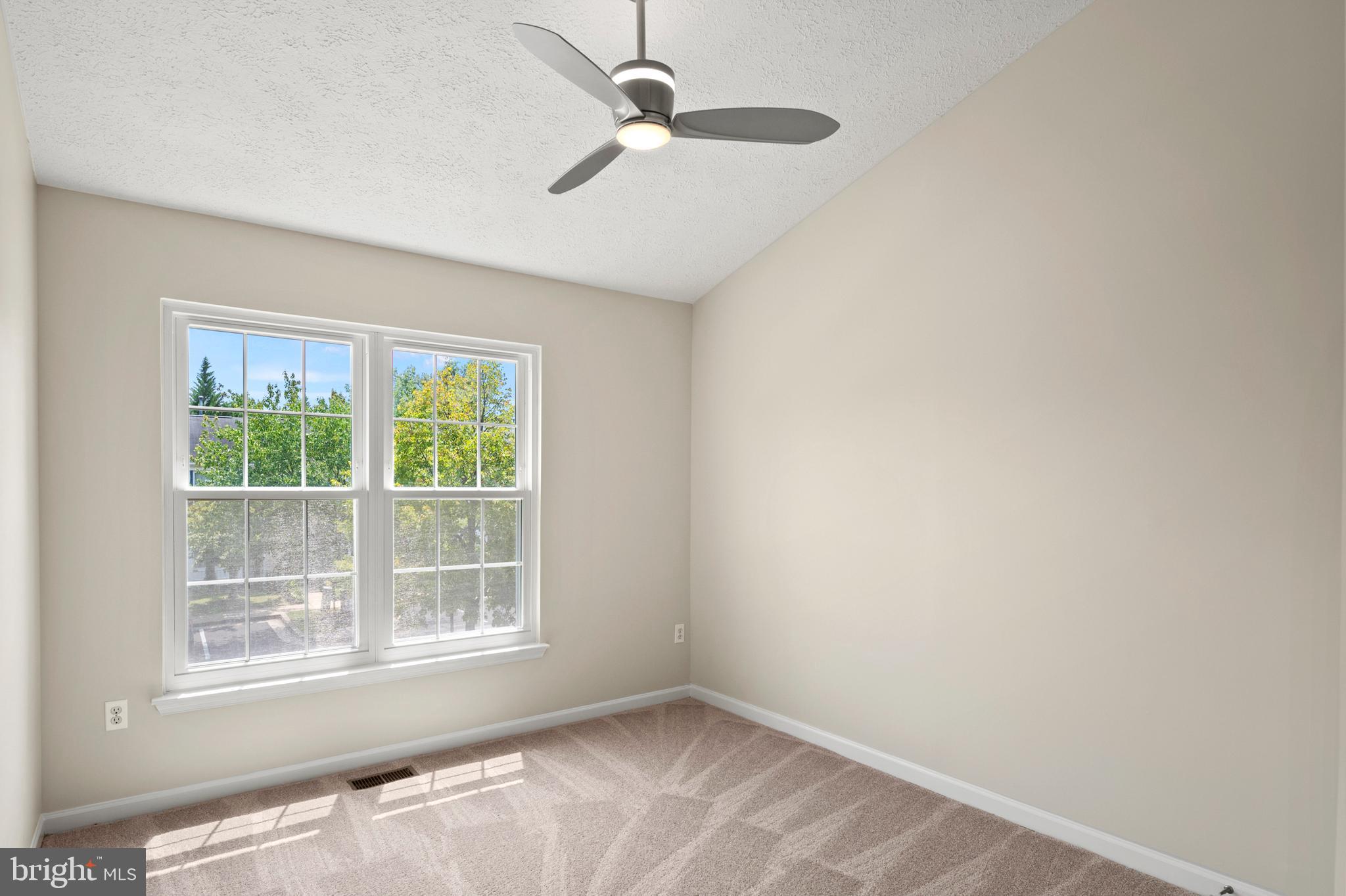 ARBORSIDE AT KENDALL RIDGE - Residential