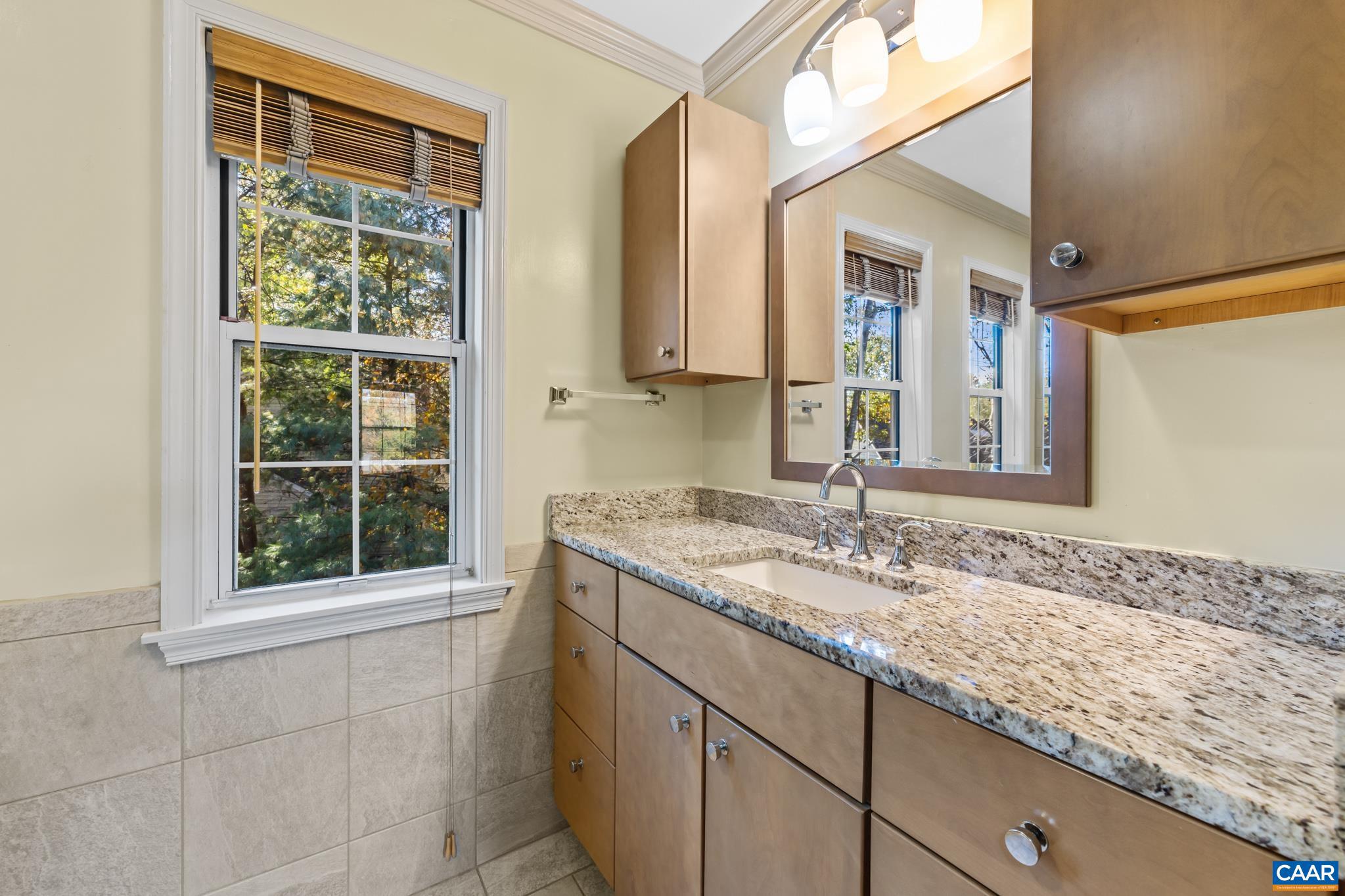 FOREST LAKES - Residential