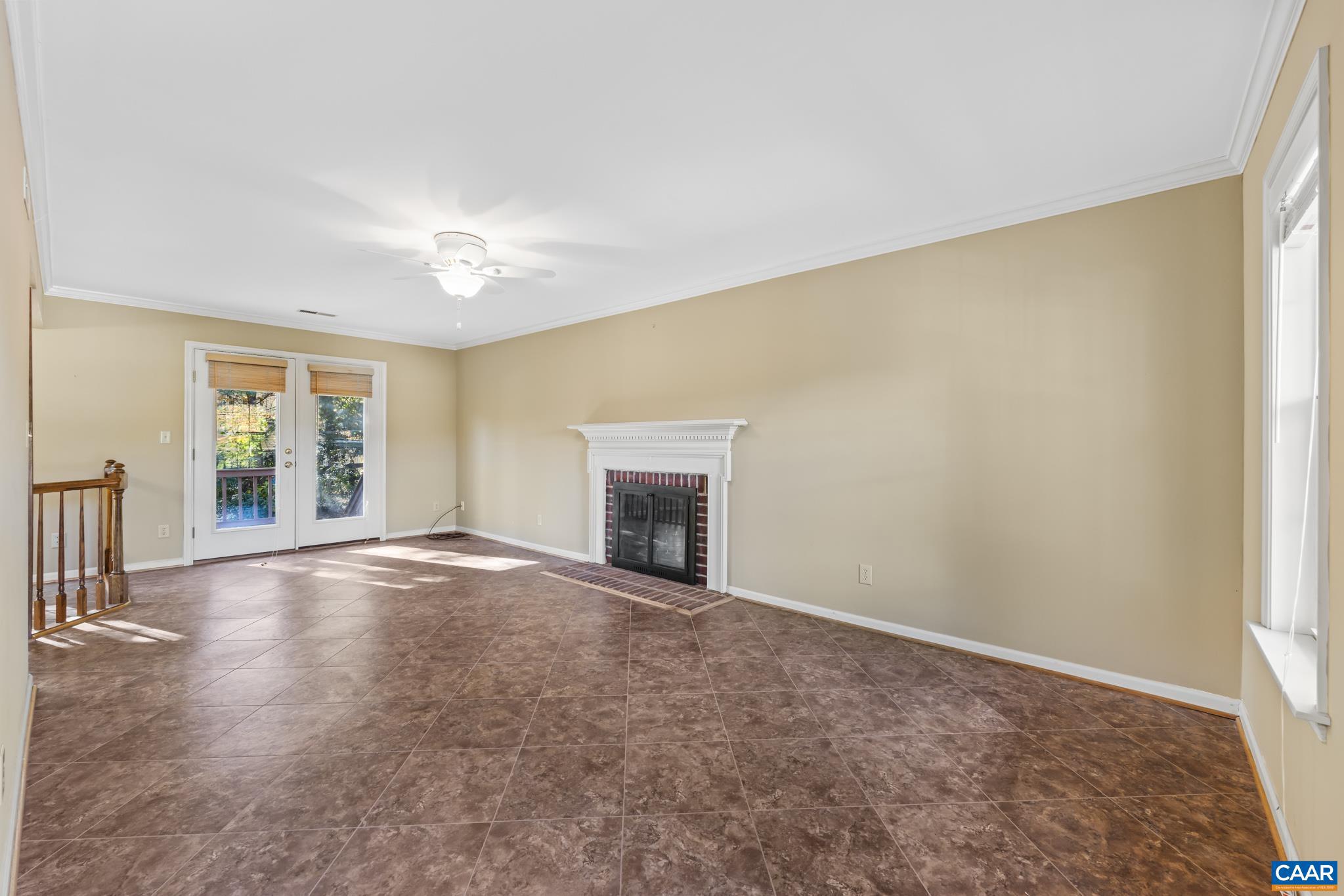 FOREST LAKES - Residential