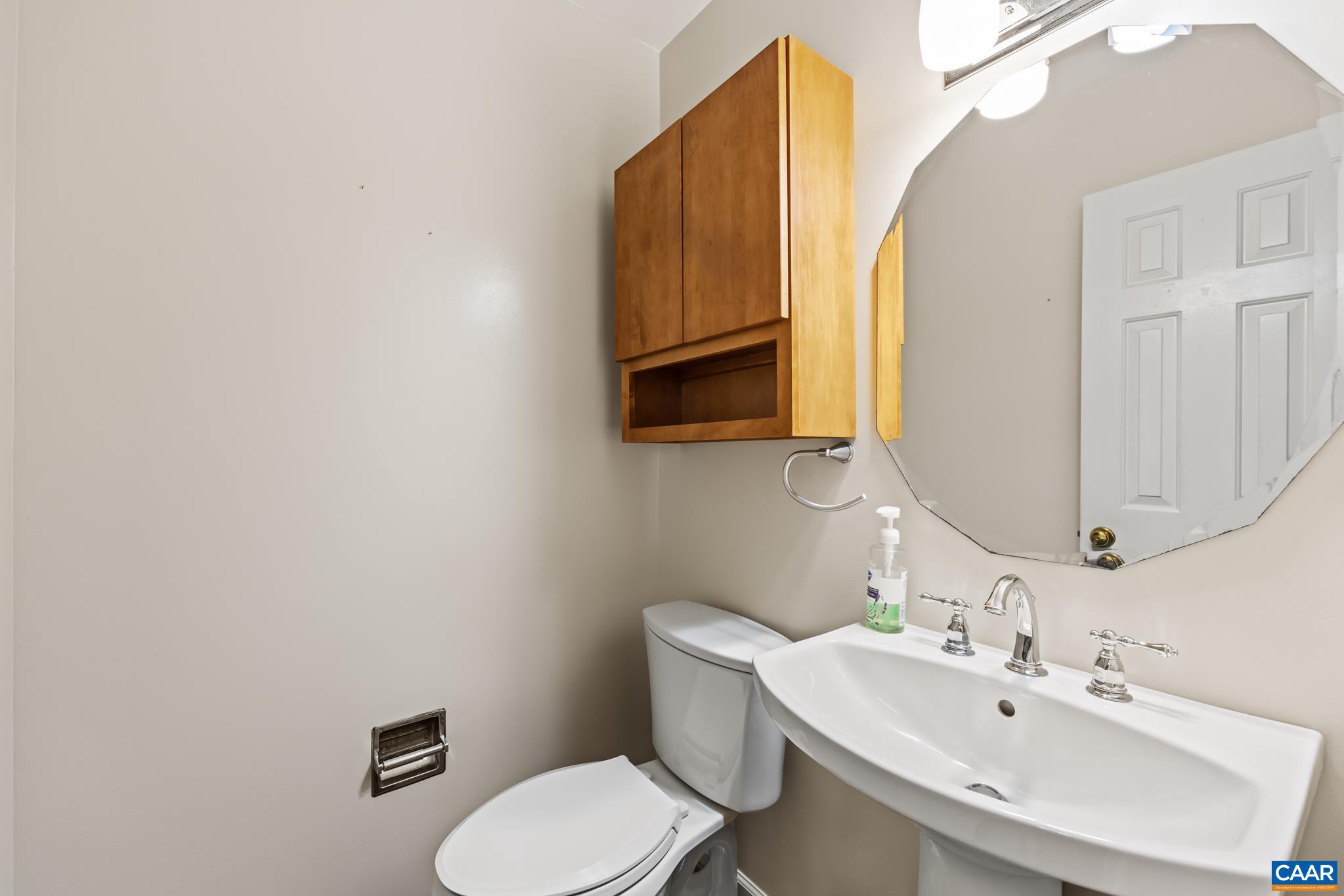 FOREST LAKES - Residential