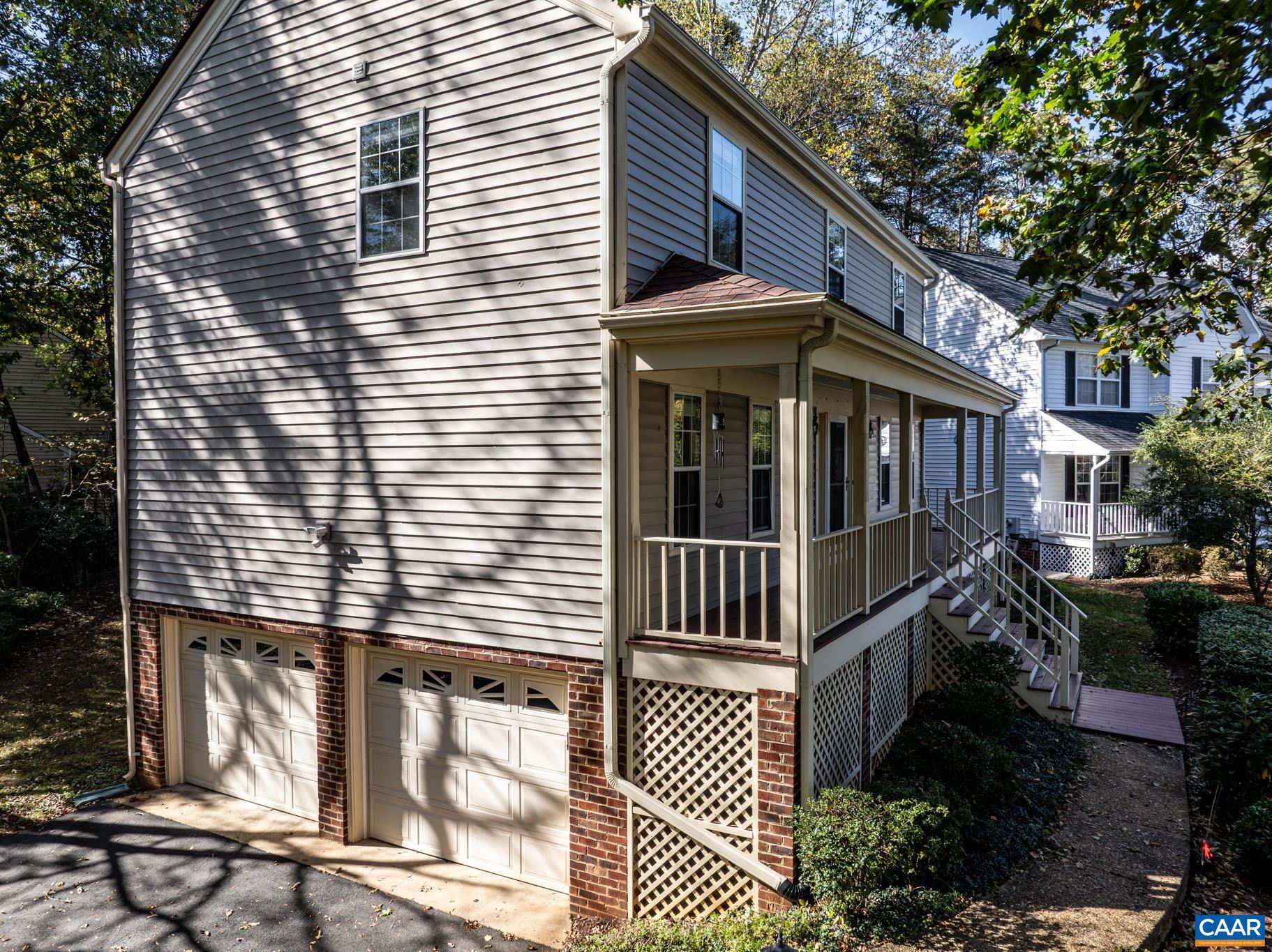 FOREST LAKES - Residential