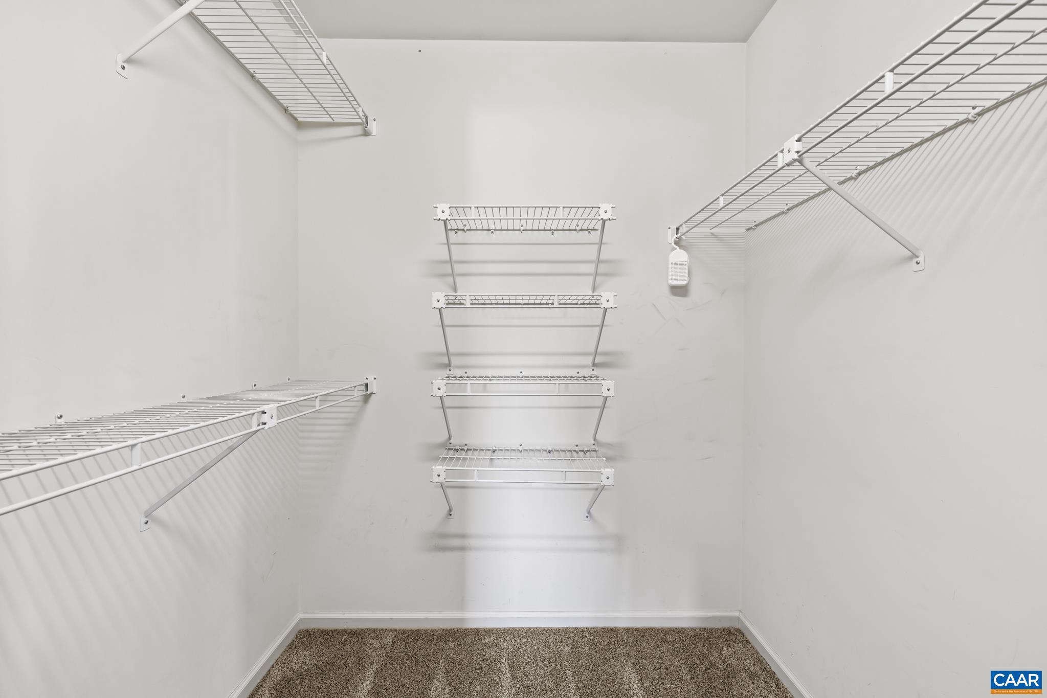 FOREST LAKES - Residential