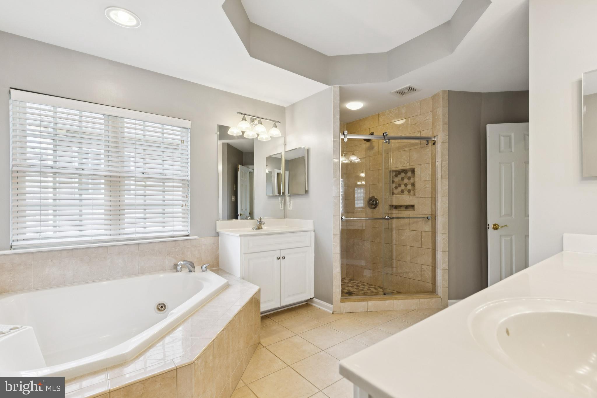 STONE RIDGE NORTH - Residential