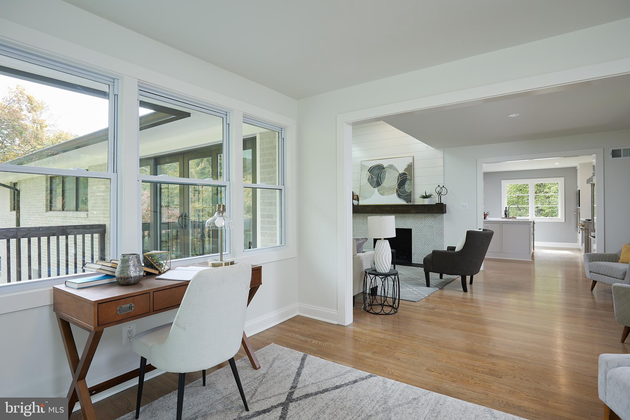 TULIP HILL - Residential